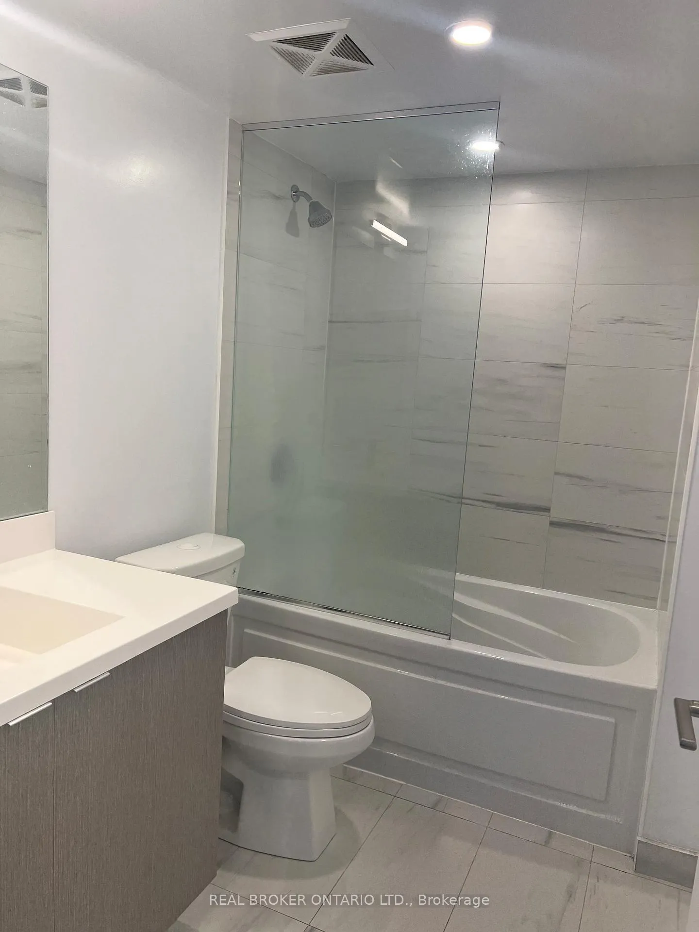 Photo 10 of Unit 2315, 219 Dundas Street E, Toronto, Church-Yonge Corridor — HOMEH