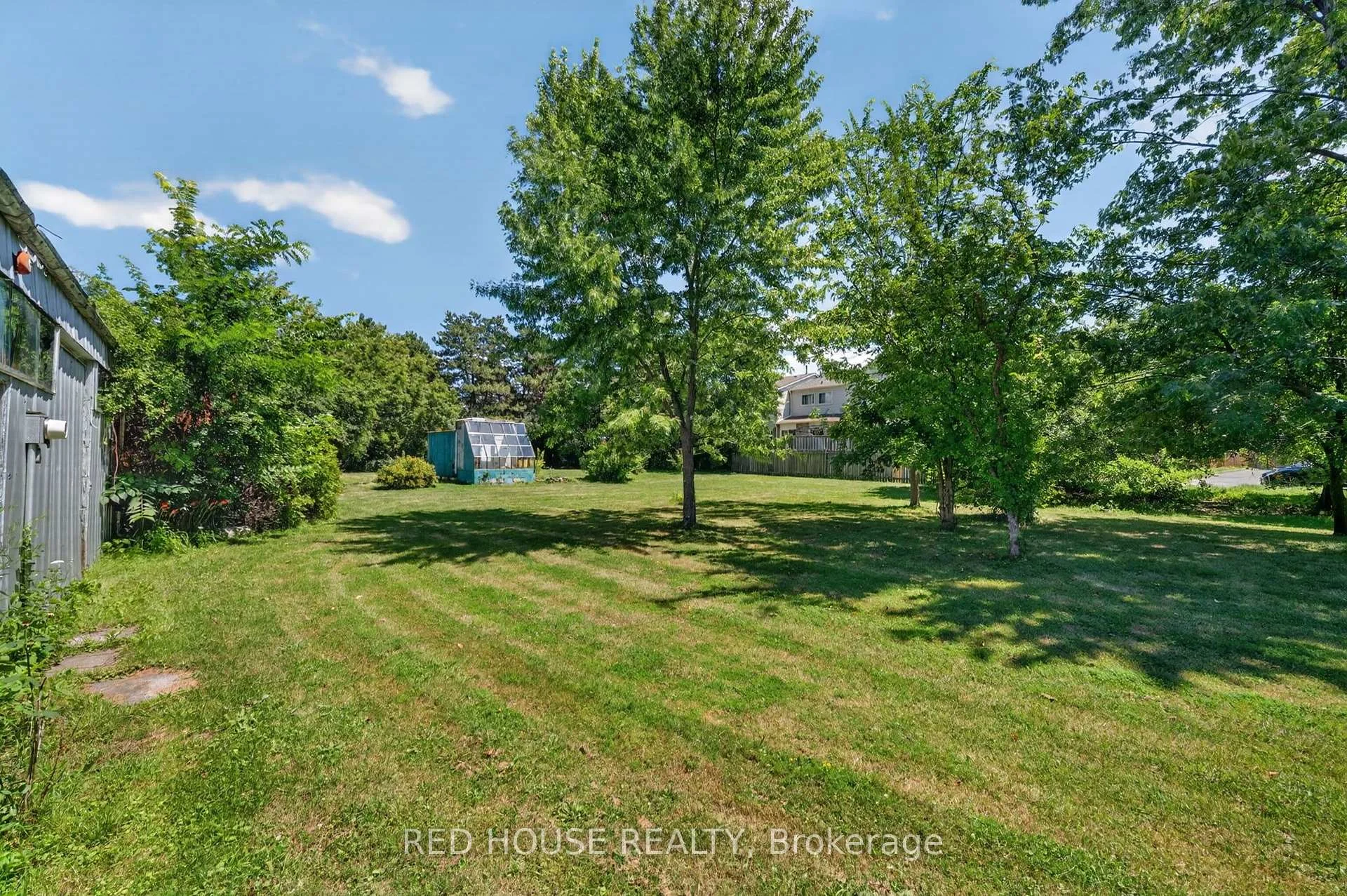 Photo 32 of 53 Mclaughlin Road N, Brampton, Brampton West — HOMEH