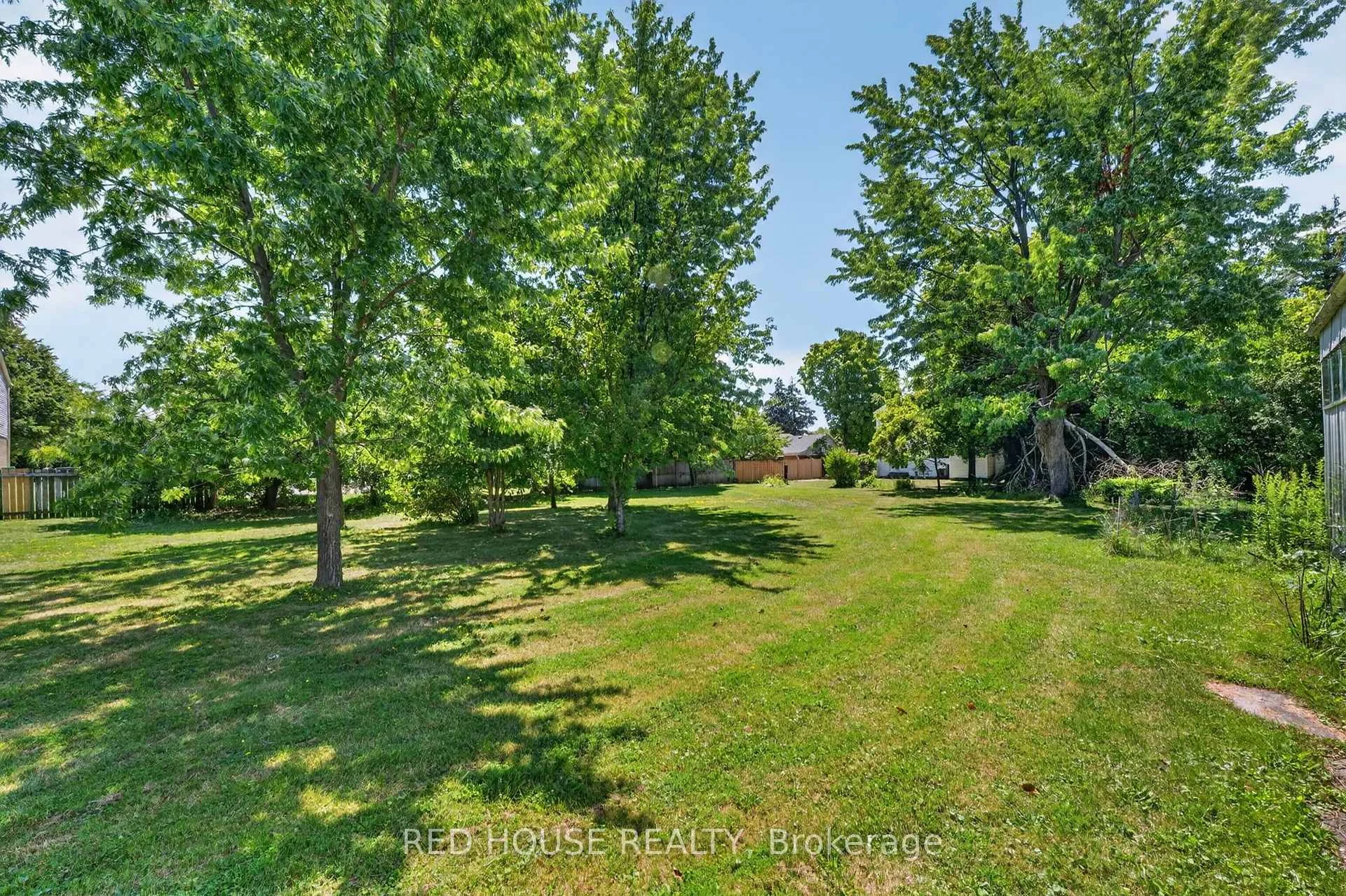 Photo 33 of 53 Mclaughlin Road N, Brampton, Brampton West — HOMEH