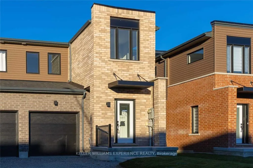 Front of 32 Fairlane Avenue
