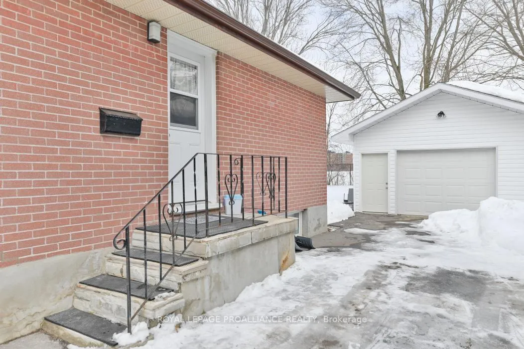 Photo 33 of 169 Wright Avenue, Belleville, Belleville Ward — HOMEH