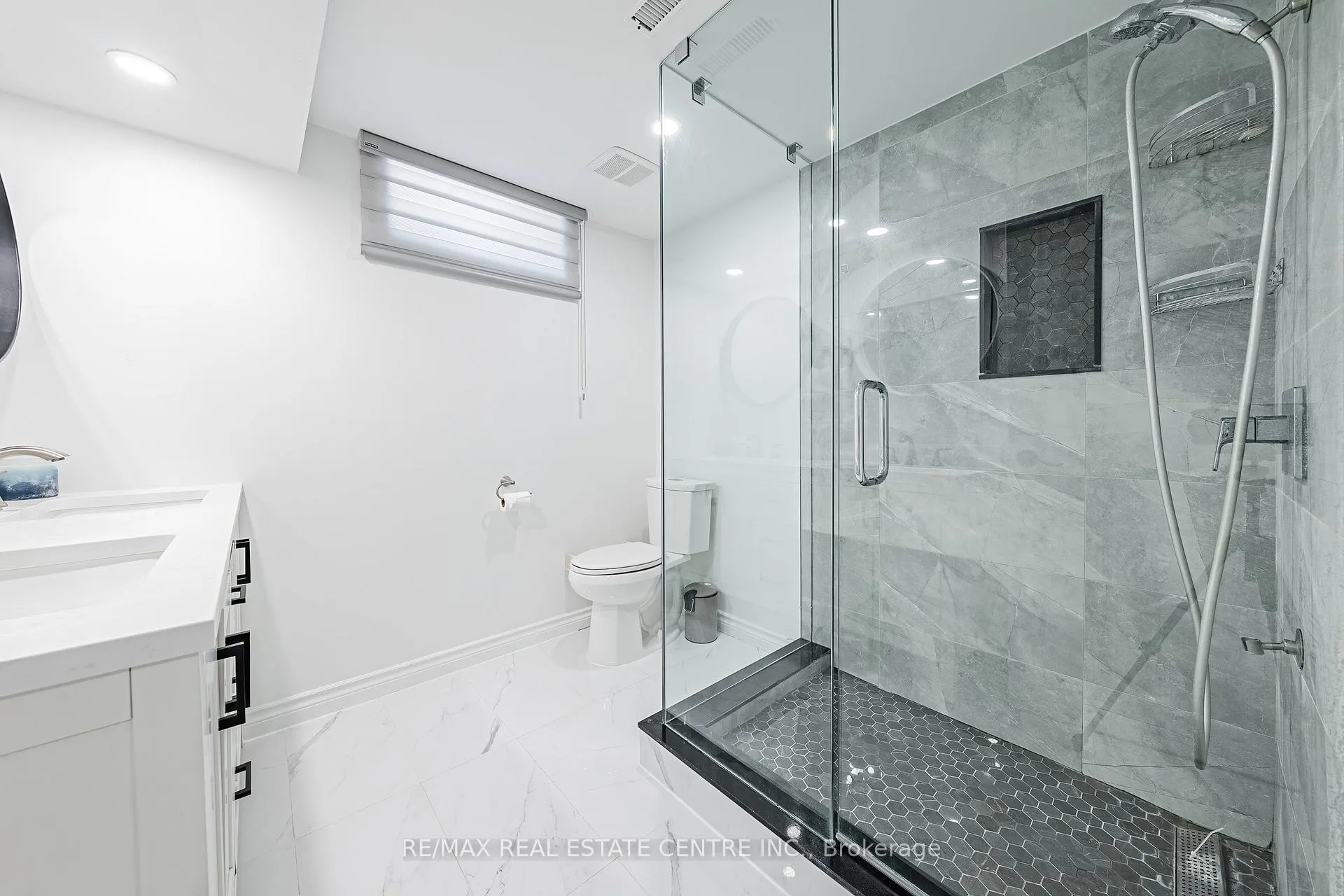 Photo 45 of 6 Iris Court, Hamilton, Carlisle — HOMEH