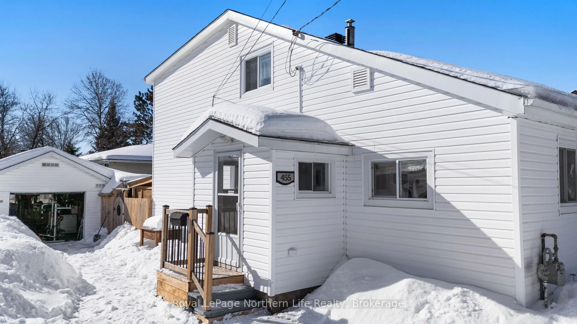 Photo 3 of 455 Angus Street, North Bay, Widdifield — HOMEH