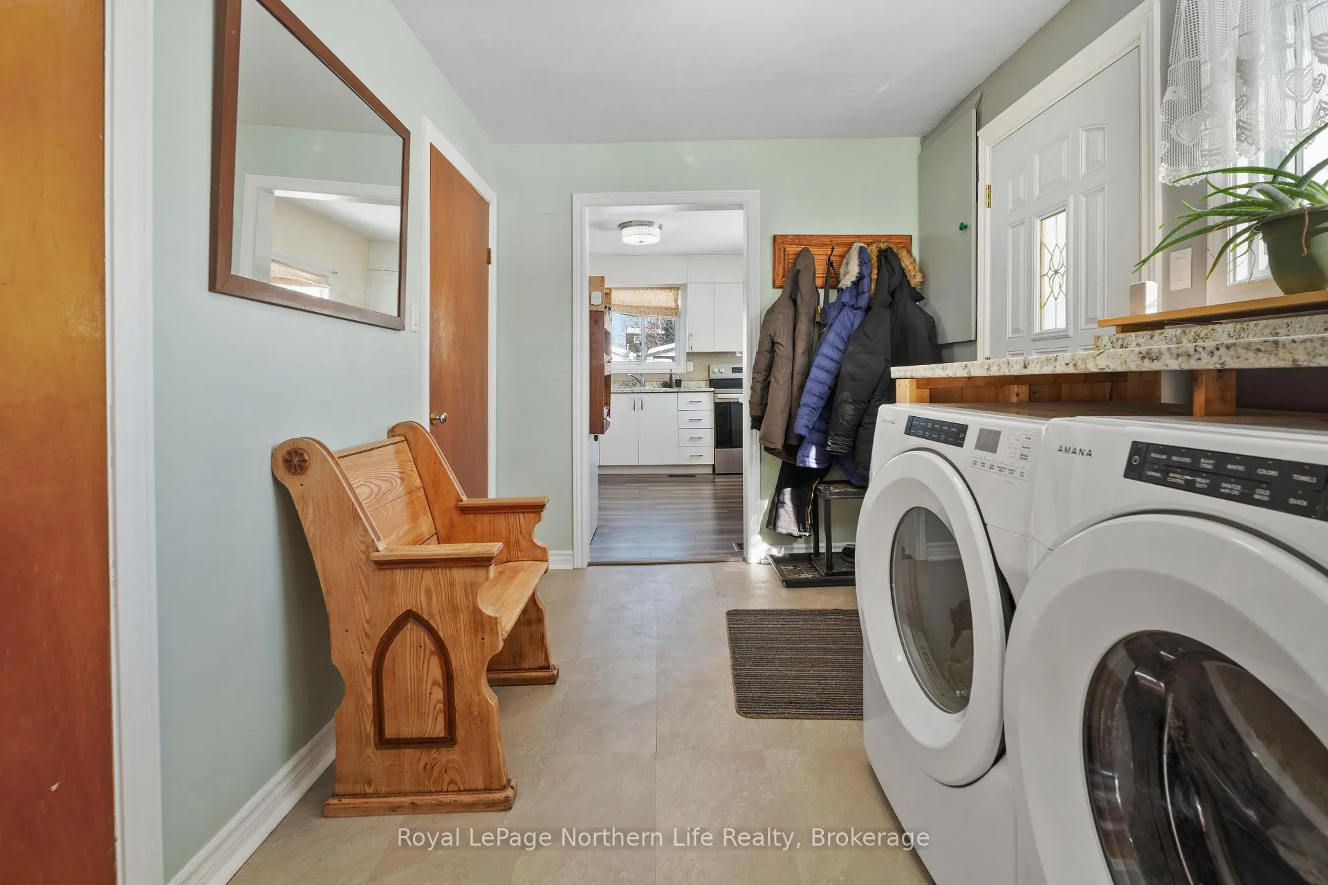 Photo 5 of 455 Angus Street, North Bay, Widdifield — HOMEH