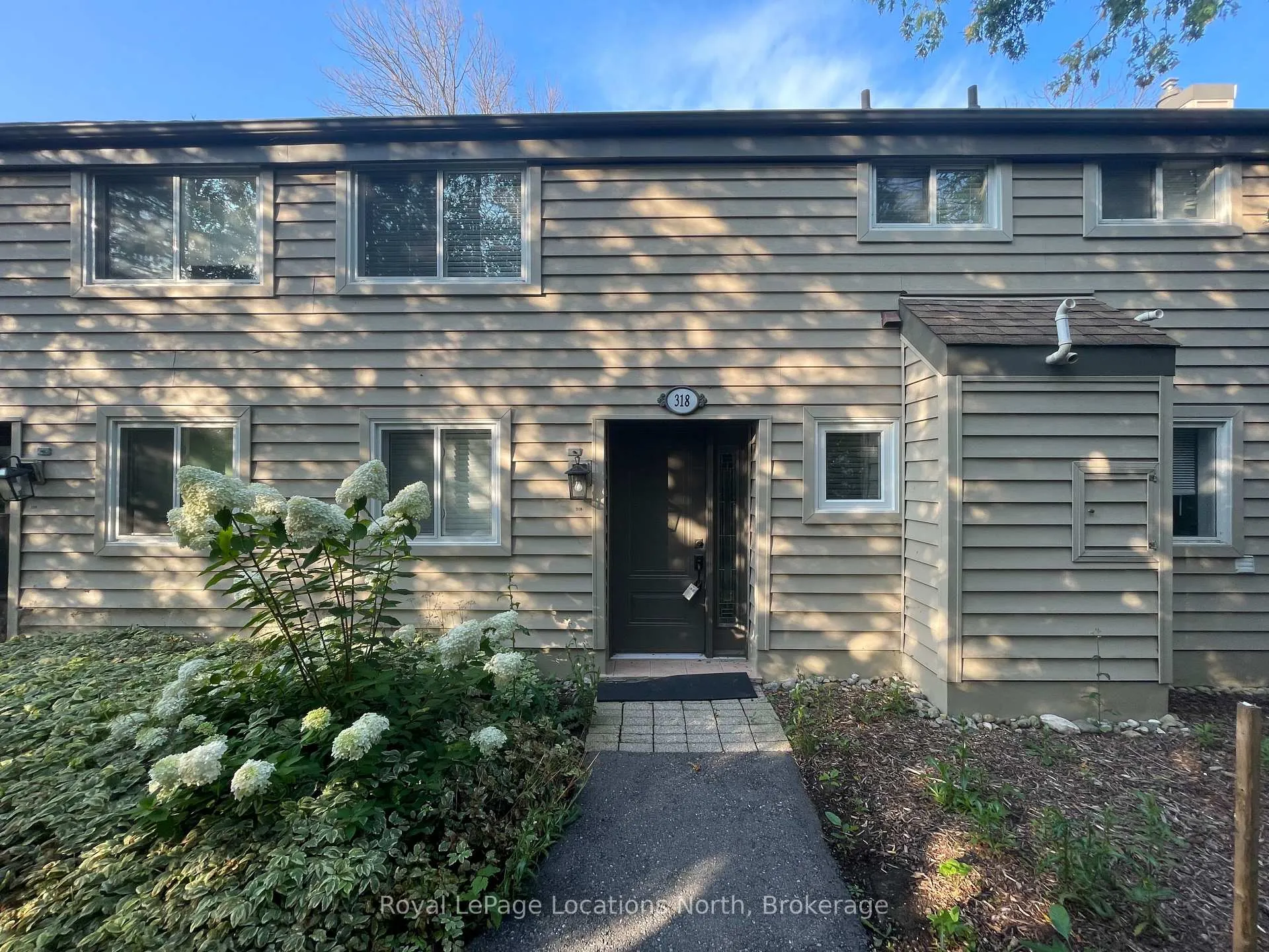 Photo 1 of Unit 318, 5 Dawson Drive, Collingwood — HOMEH
