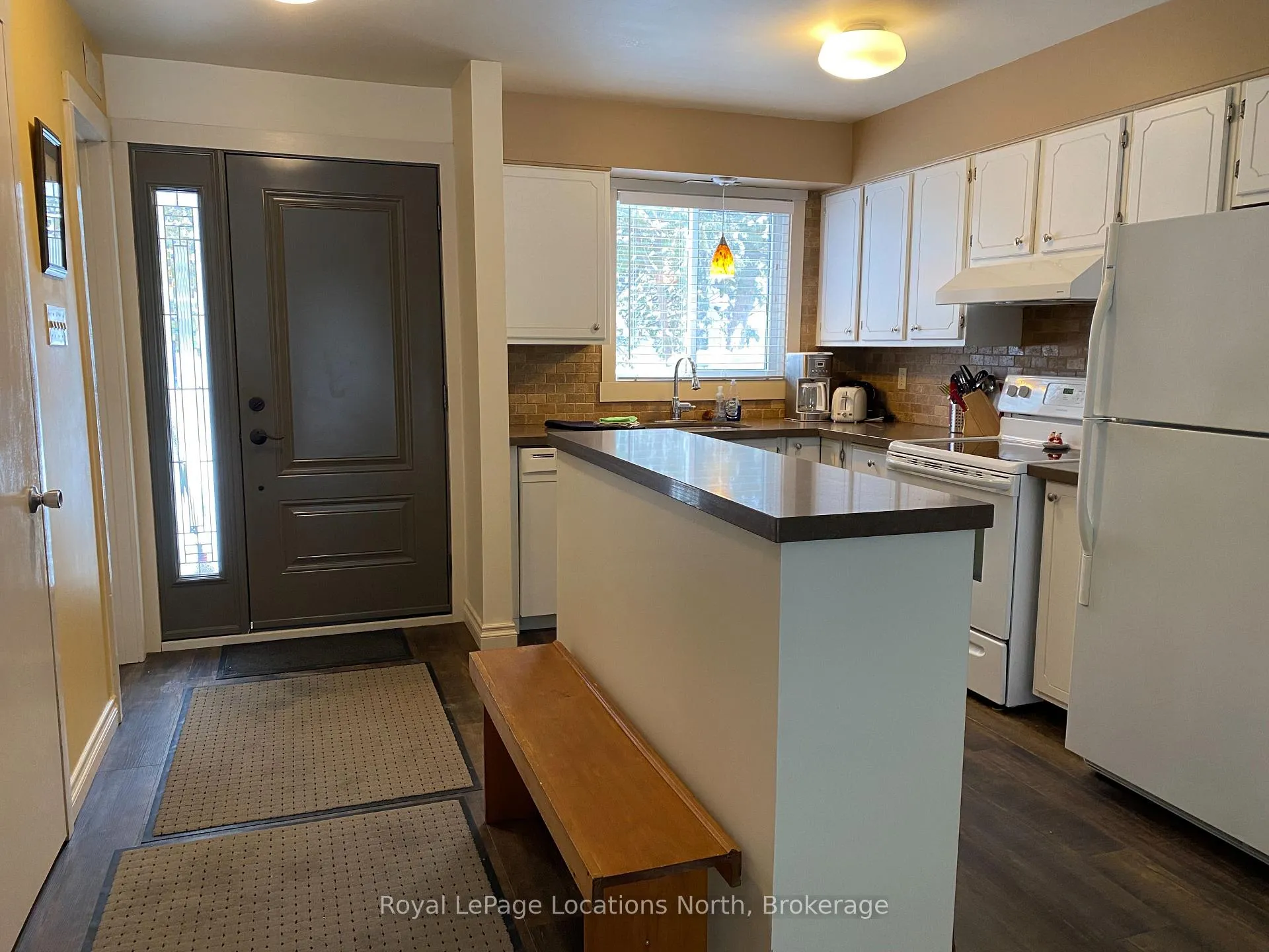 Photo 5 of Unit 318, 5 Dawson Drive, Collingwood — HOMEH