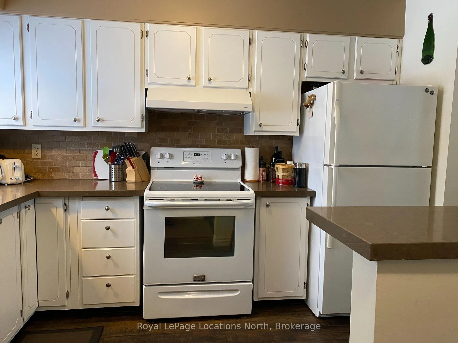 Photo 7 of Unit 318, 5 Dawson Drive, Collingwood — HOMEH