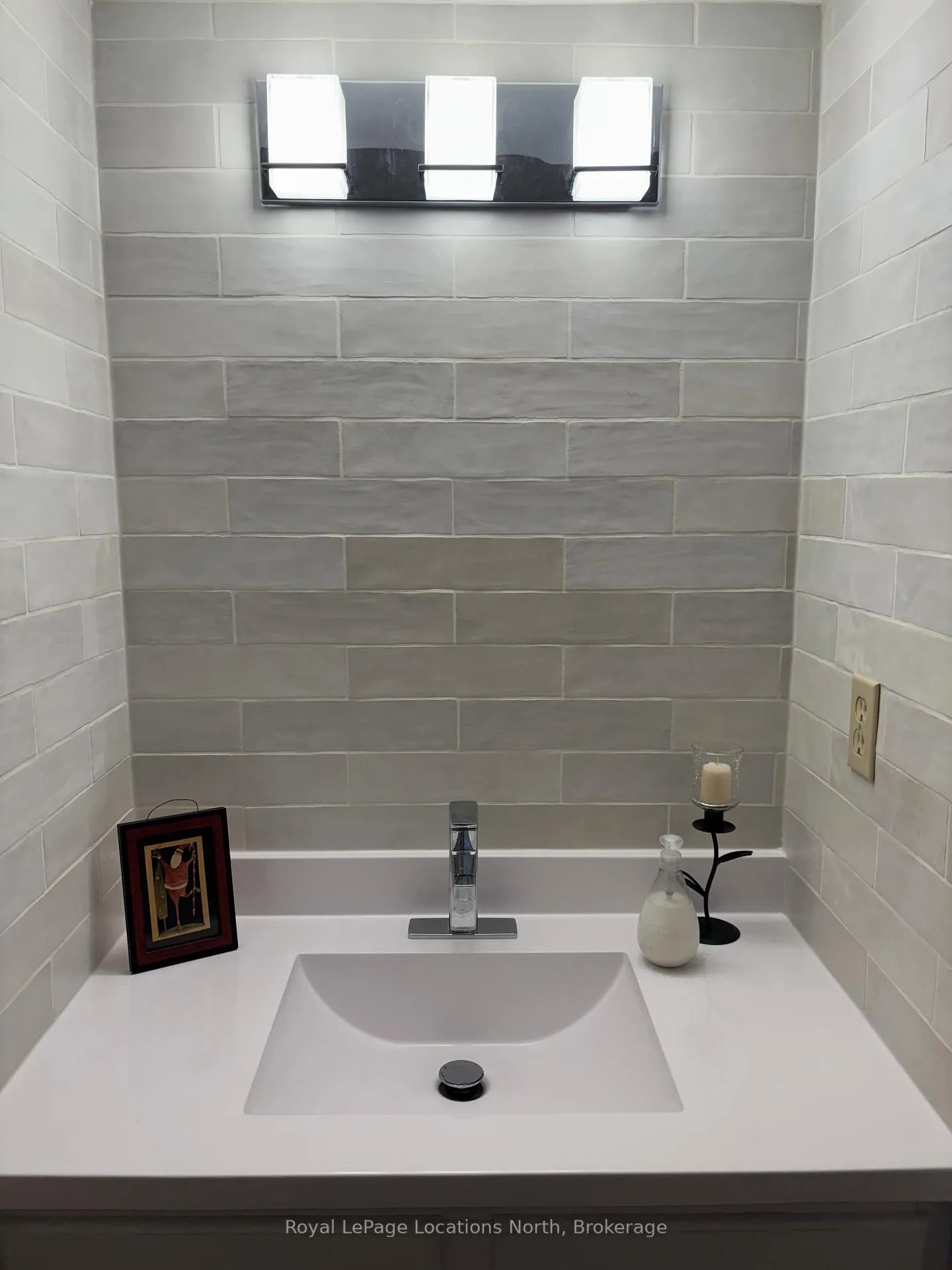 Photo 10 of Unit 318, 5 Dawson Drive, Collingwood — HOMEH