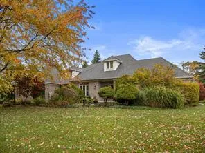 Photo 1 of 47 Fox Run Drive, Puslinch, Rural Puslinch East — HOMEH