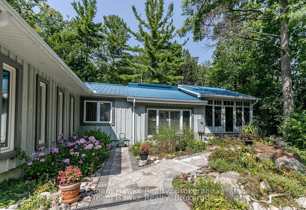 Photo 4 of 36 Rosemary Drive, Tiny, Rural Tiny — HOMEH