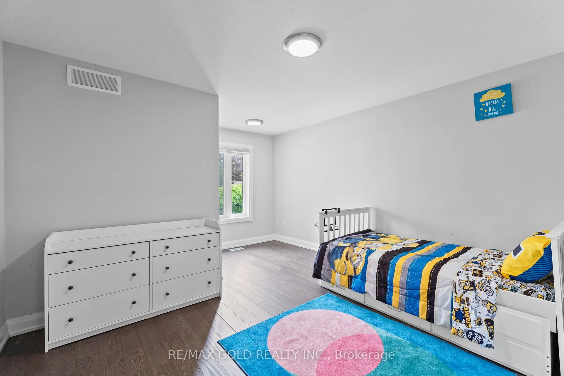 Photo 29 of 42 Fifth Avenue, Kitchener — HOMEH