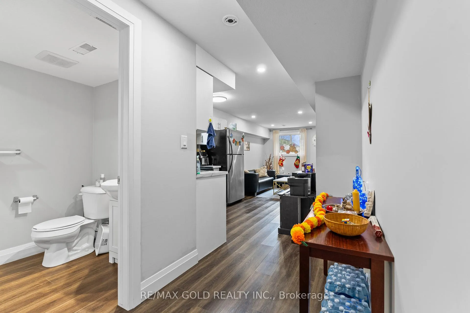 Photo 37 of 42 Fifth Avenue, Kitchener — HOMEH