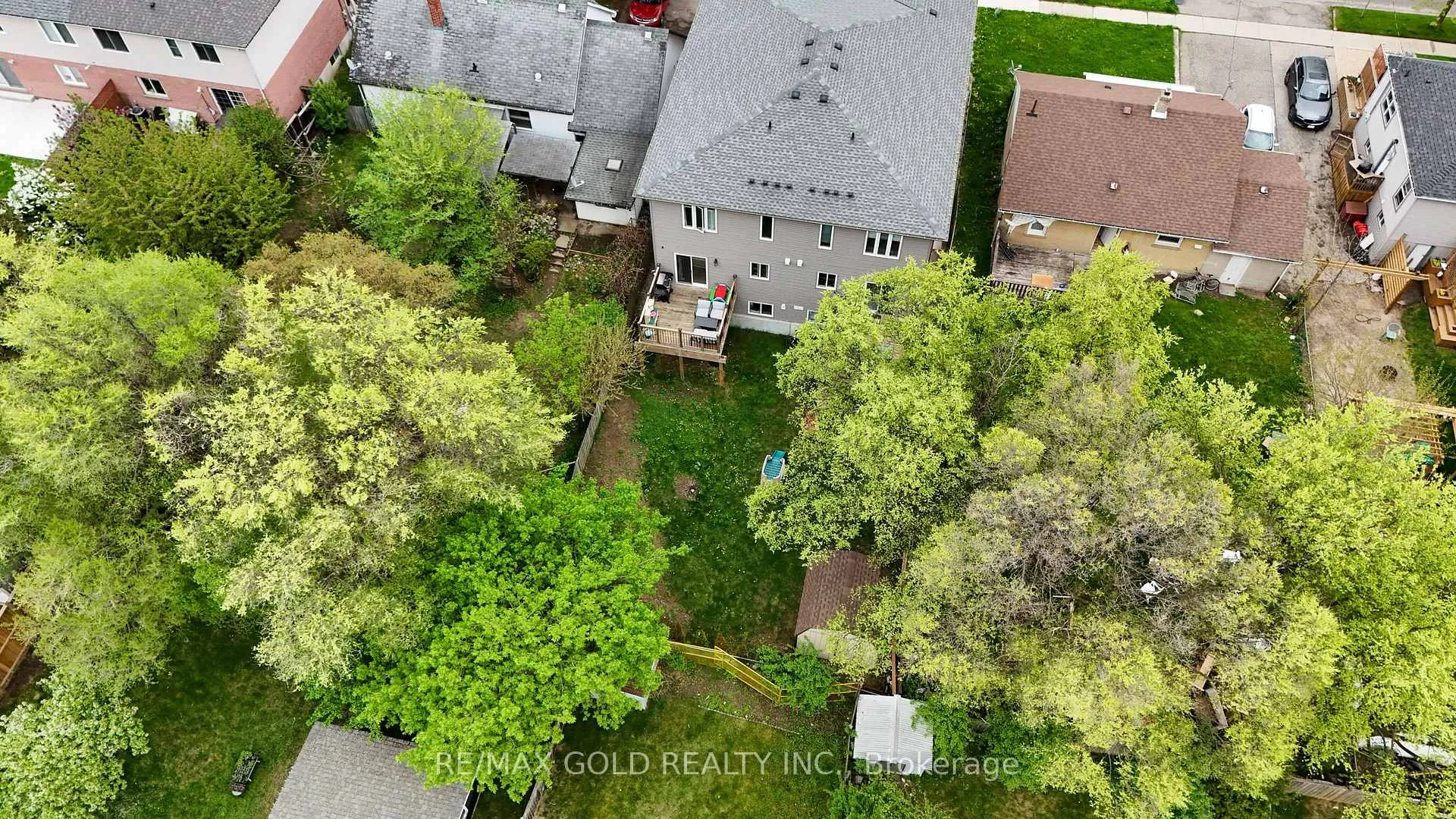 Photo 47 of 42 Fifth Avenue, Kitchener — HOMEH