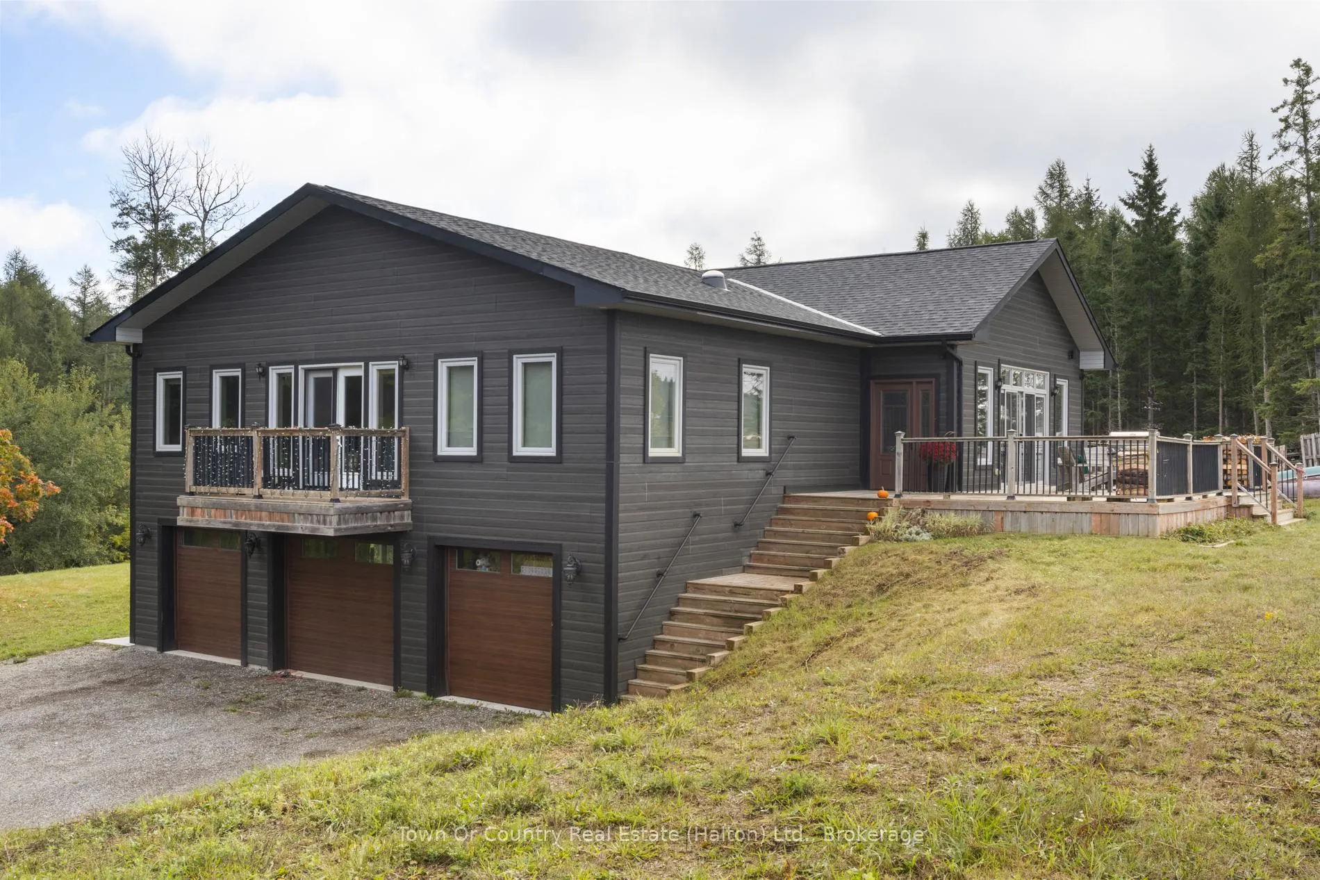 Photo 5 of 5041 Third Line, Erin, Rural Erin — HOMEH
