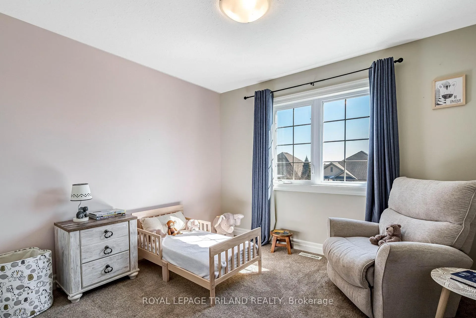 Photo 30 of 706 Bennett Crescent, Strathroy-Caradoc, Rural Strathroy-Caradoc — HOMEH