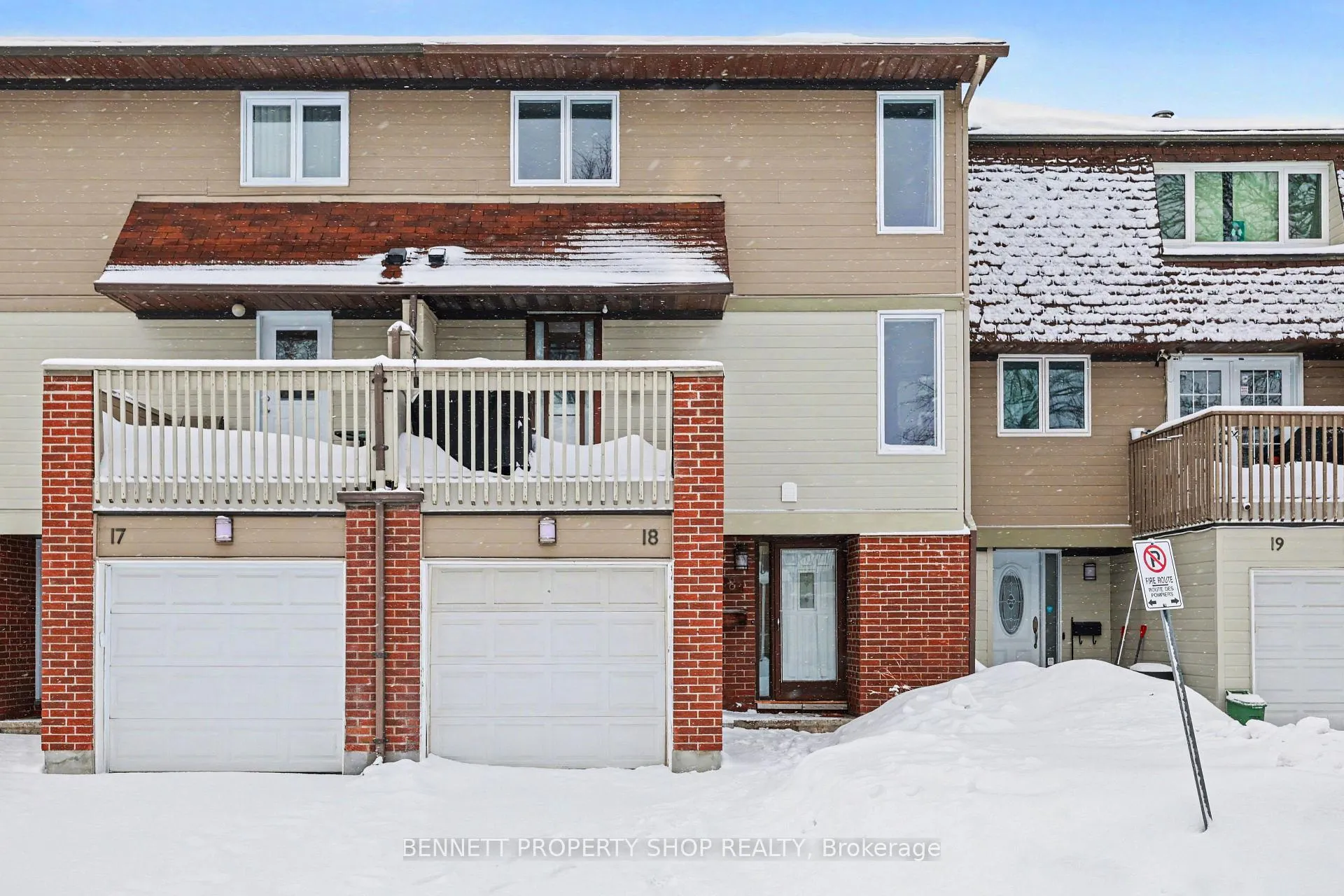 Photo 1 of Unit 18, 3205 Uplands Drive, Ottawa, Hunt Club Woods — HOMEH