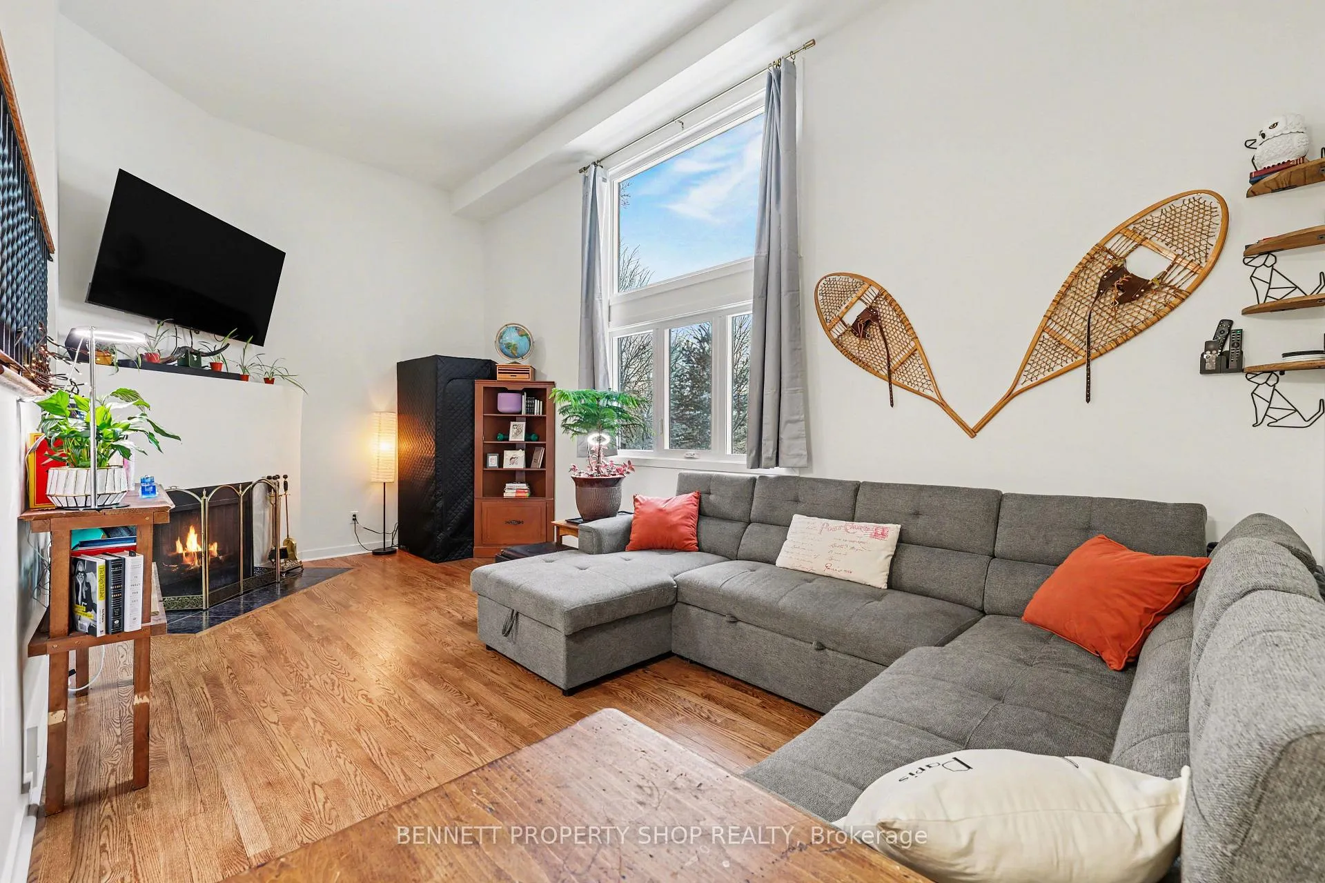 Photo 2 of Unit 18, 3205 Uplands Drive, Ottawa, Hunt Club Woods — HOMEH