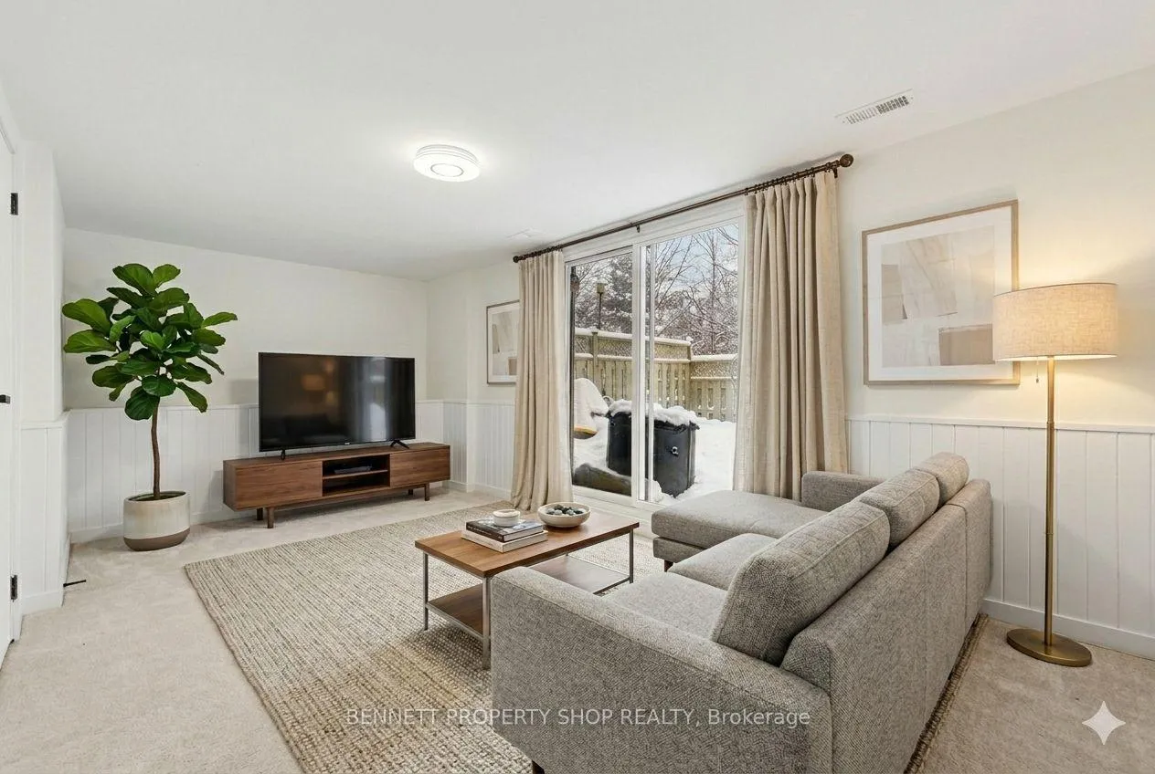 Photo 17 of Unit 18, 3205 Uplands Drive, Ottawa, Hunt Club Woods — HOMEH