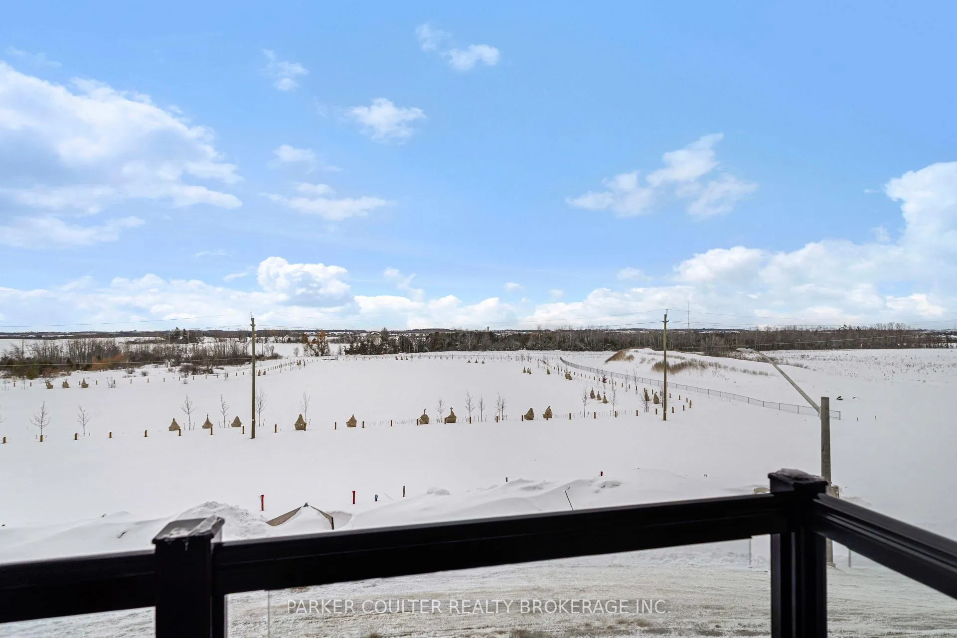Photo 28 of 53 Vinewood Crescent, Barrie, Rural Barrie Southeast — HOMEH