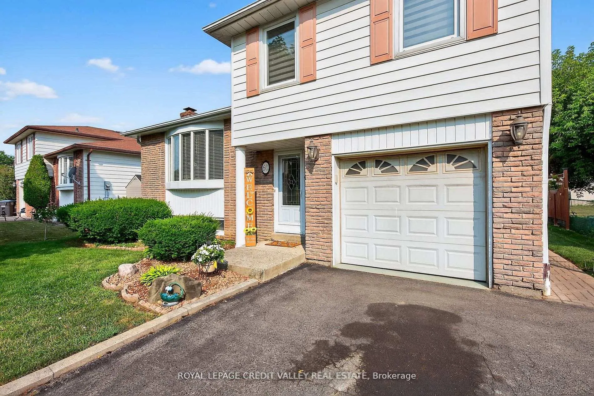 Front of 60 Gondola Crescent