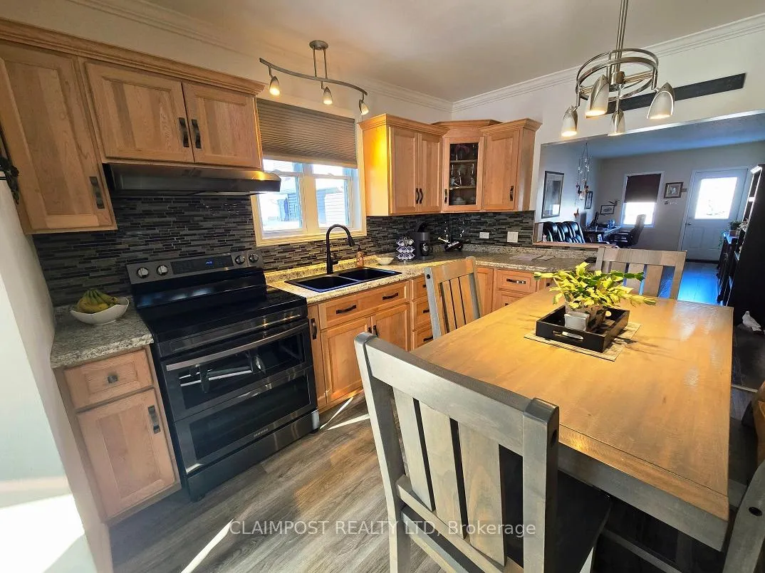 Photo 5 of 63 Kent Avenue, Timmins, TS - SW — HOMEH