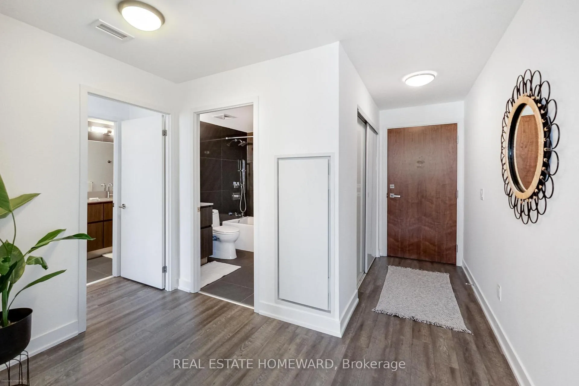 Photo 4 of Unit 1113, 30 Baseball Place, Toronto, South Riverdale — HOMEH