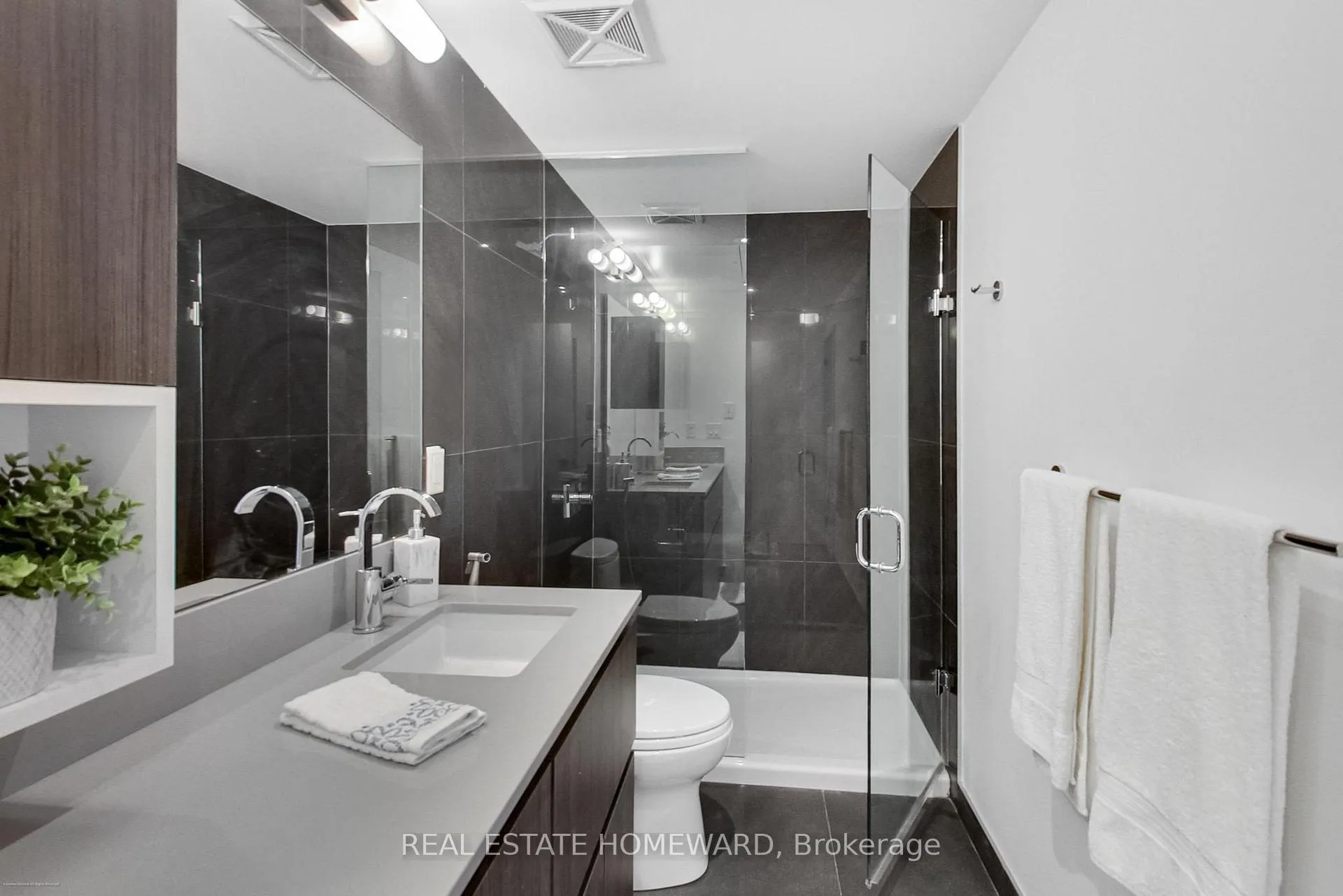 Photo 21 of Unit 1113, 30 Baseball Place, Toronto, South Riverdale — HOMEH