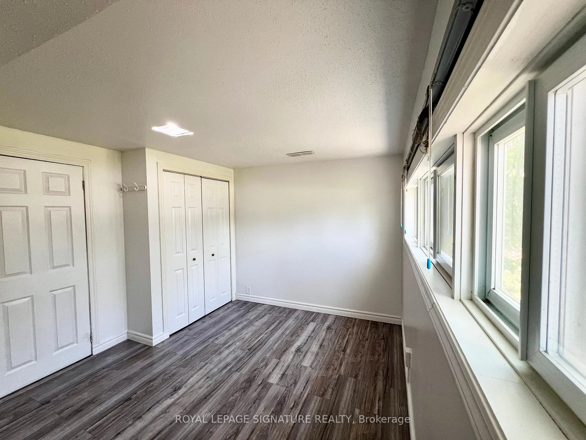 Photo 18 of 194 Cedarbrae Avenue, Waterloo — HOMEH