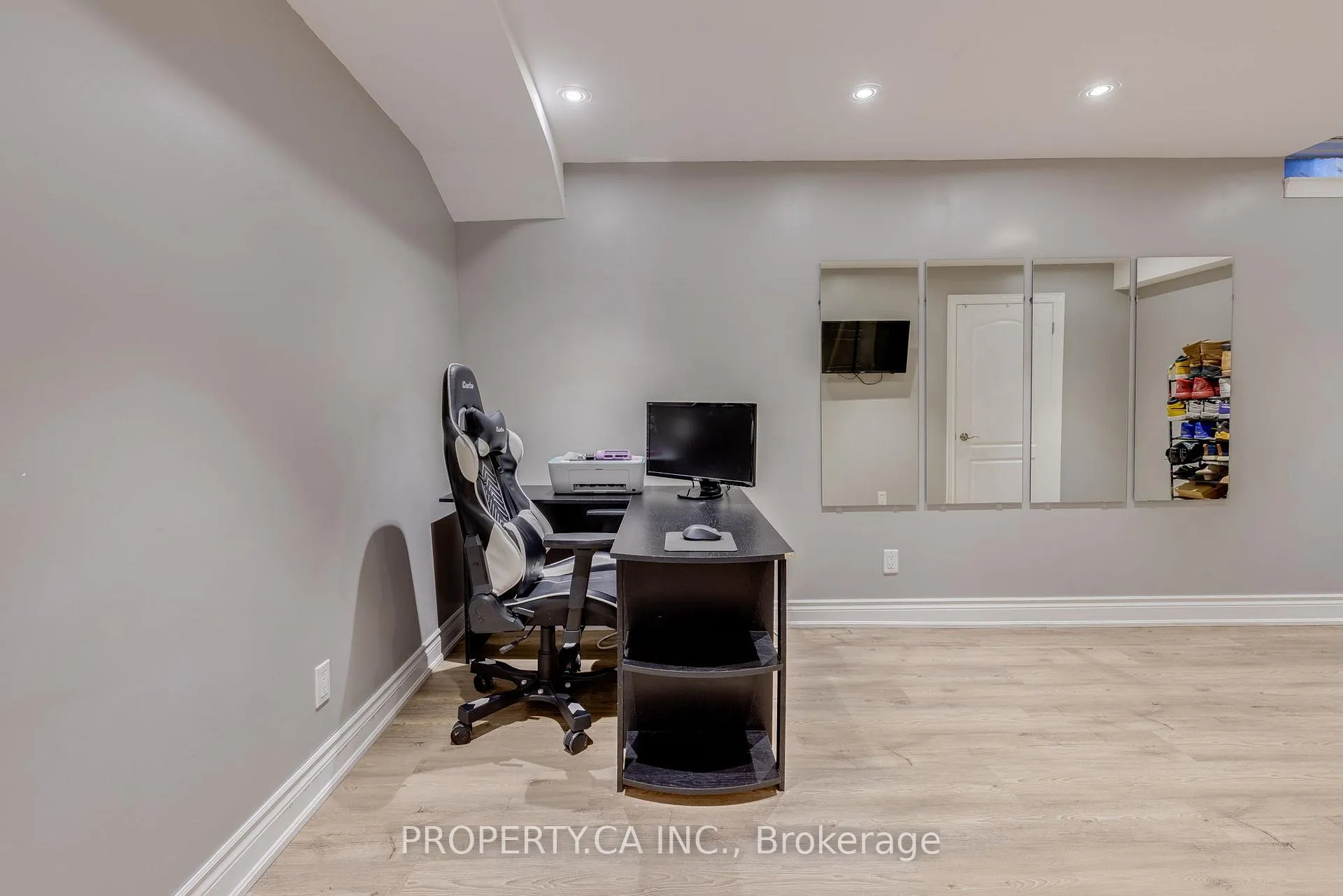 Photo 21 of Unit 45, 235 Bronte Street S, Milton, Old Milton — HOMEH