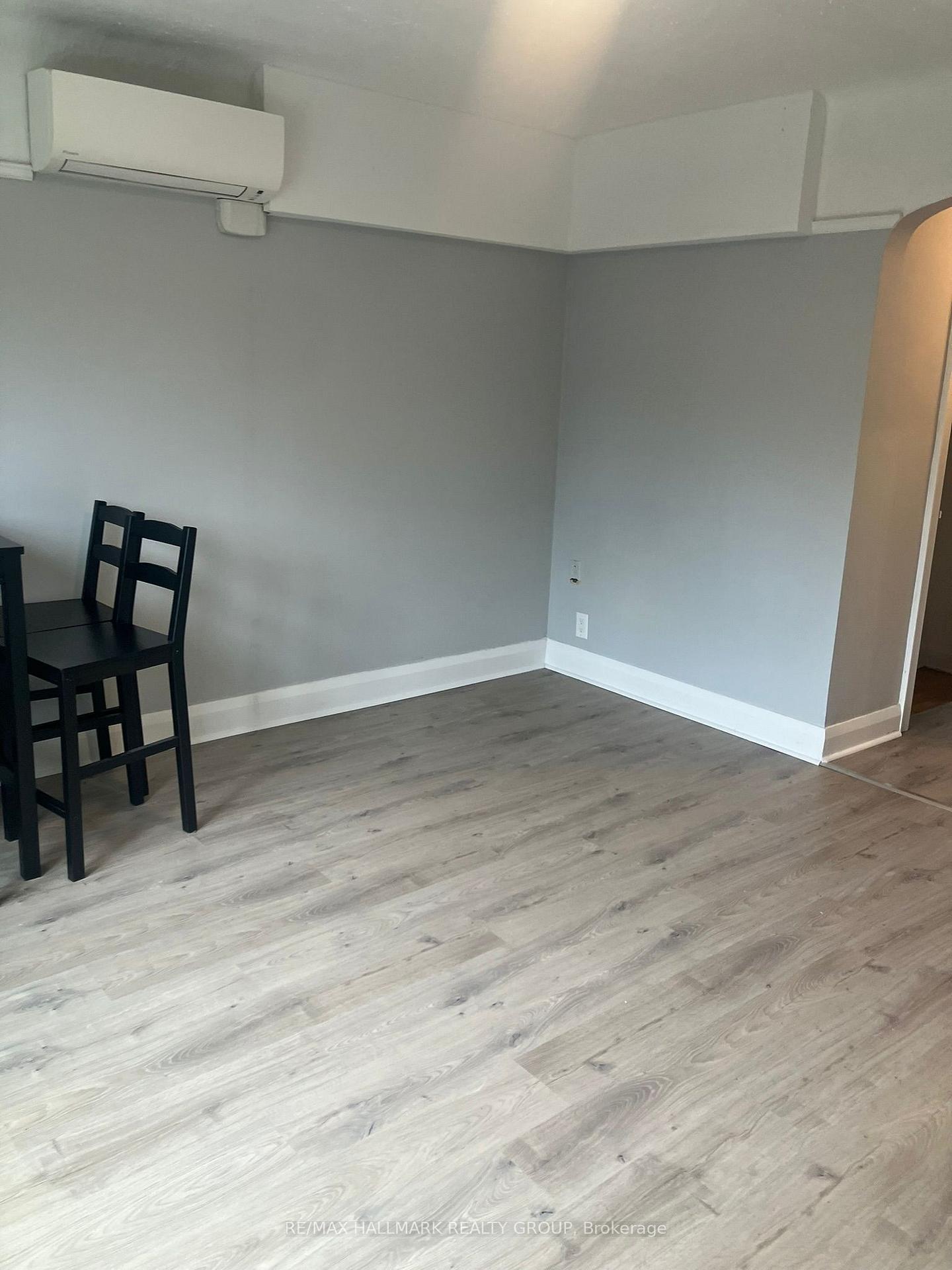 Photo 7 of Unit A, 45 St Andrew Street, Ottawa, Lower Town/Byward Market — HOMEH
