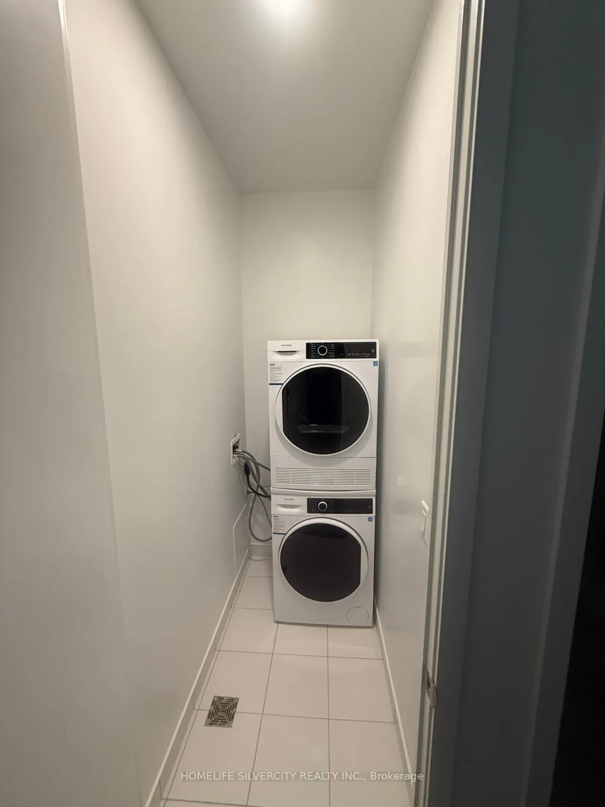 Photo 7 of Unit 509, 180 Front Street E, Toronto, Moss Park — HOMEH