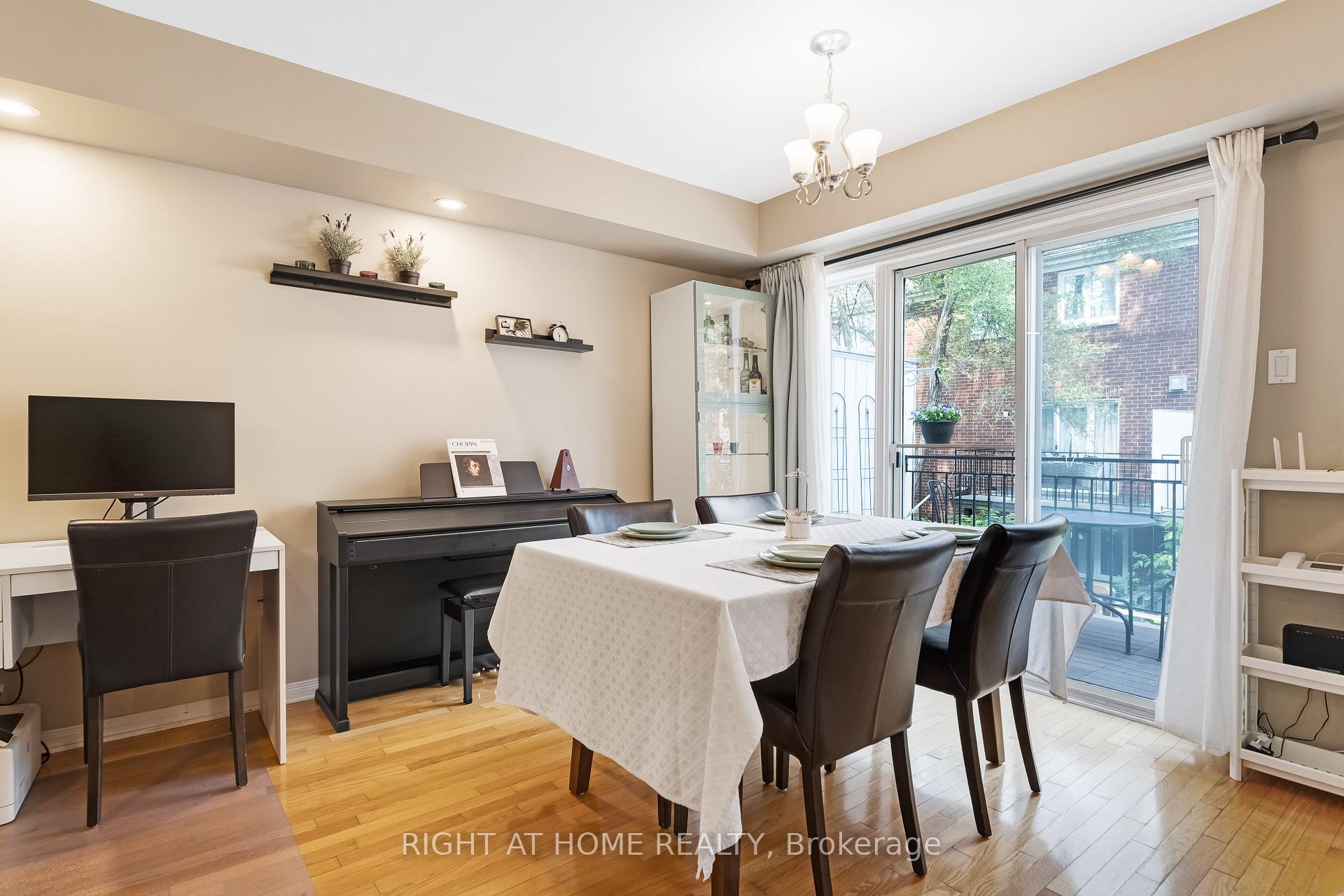 Photo 11 of 8 Turgeon Private, Ottawa, Lower Town — HOMEH