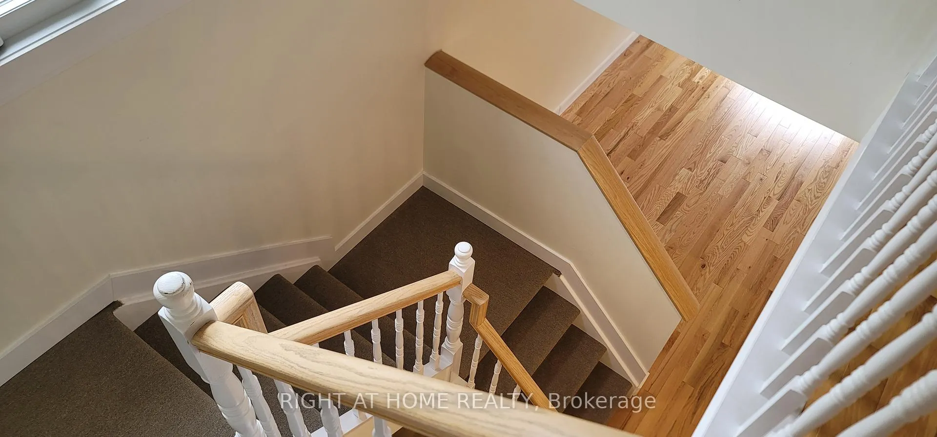 Photo 17 of 7 Covington Place, Ottawa, Centrepointe — HOMEH