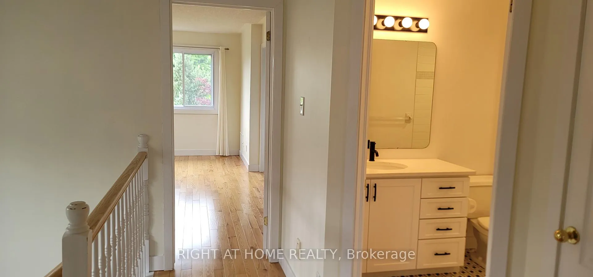 Photo 18 of 7 Covington Place, Ottawa, Centrepointe — HOMEH