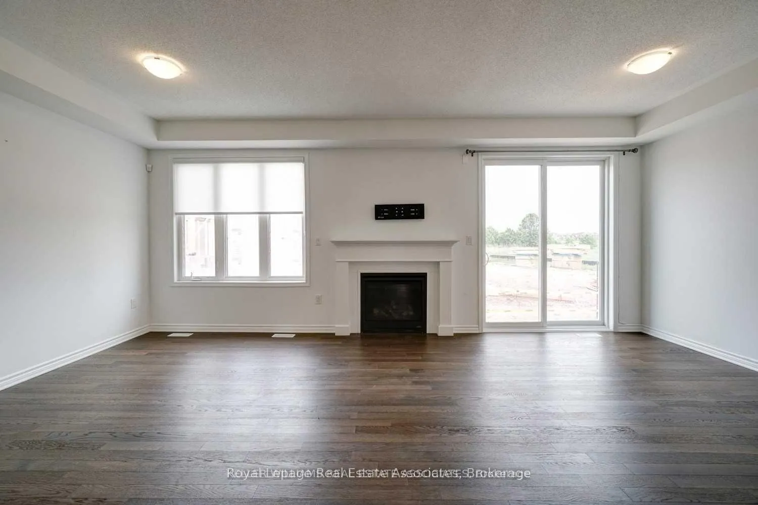 Photo 8 of 359 Gordon Krantz Avenue, Milton, Ford — HOMEH