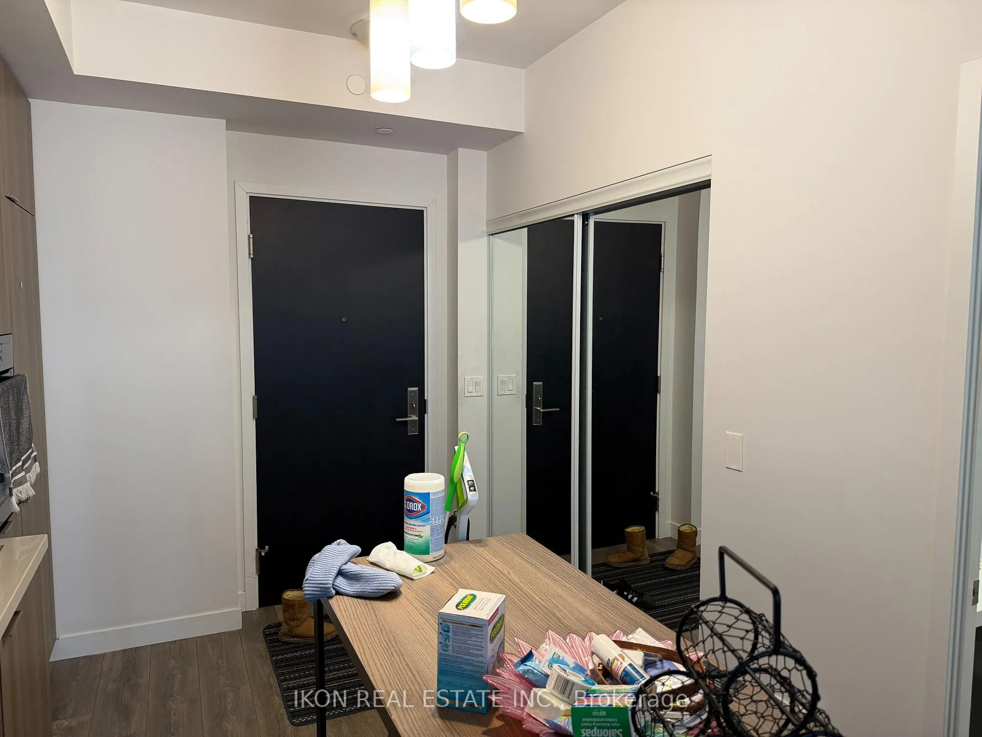 Photo 6 of Unit 2803, 8 Eglinton Avenue E, Toronto, Mount Pleasant West — HOMEH