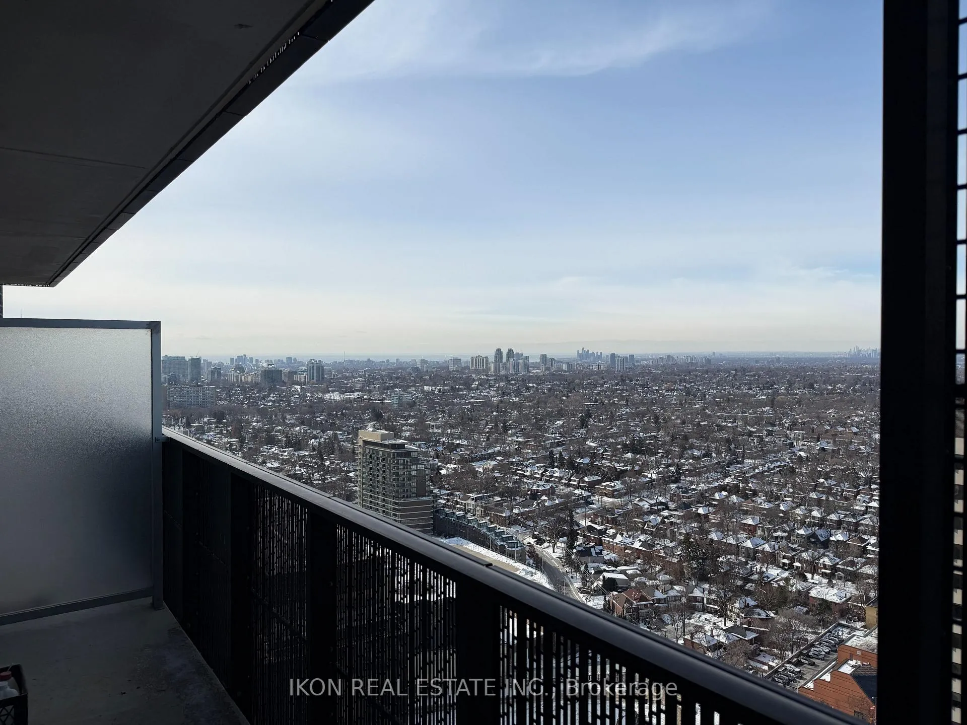 Photo 7 of Unit 2803, 8 Eglinton Avenue E, Toronto, Mount Pleasant West — HOMEH