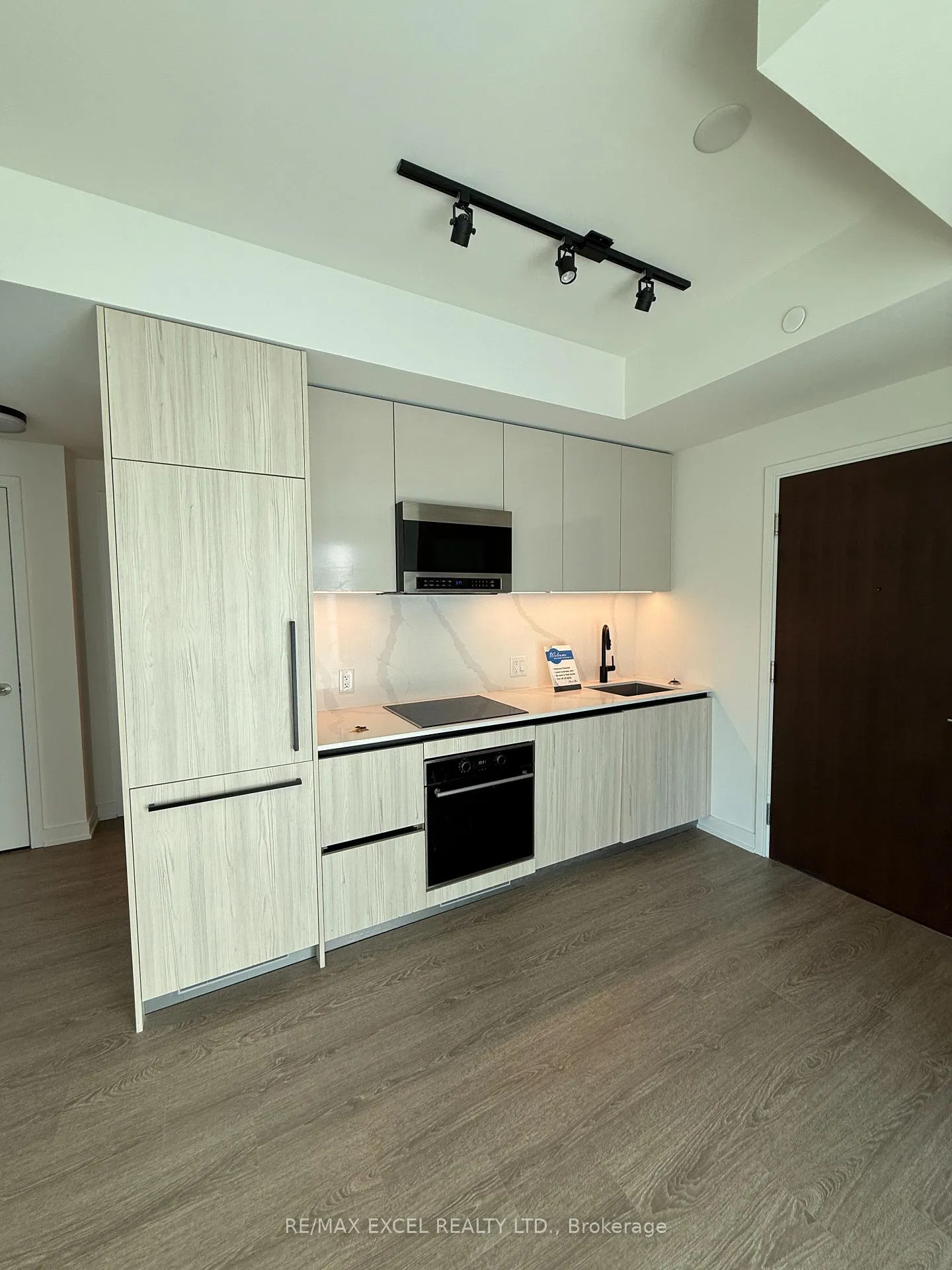 Photo 2 of Unit 711, 425 Front Street E, Toronto, Waterfront Communities — HOMEH