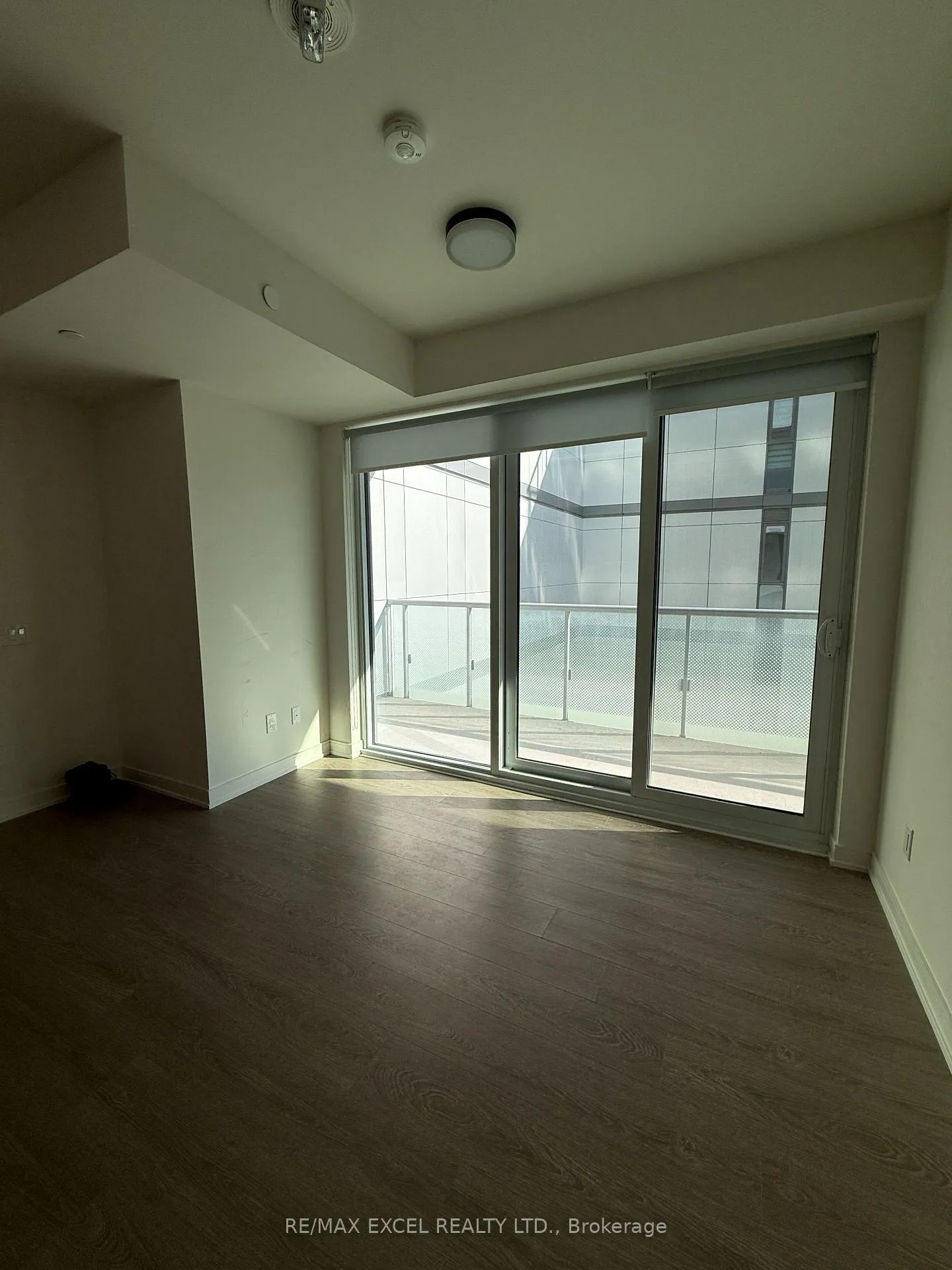 Photo 3 of Unit 711, 425 Front Street E, Toronto, Waterfront Communities — HOMEH