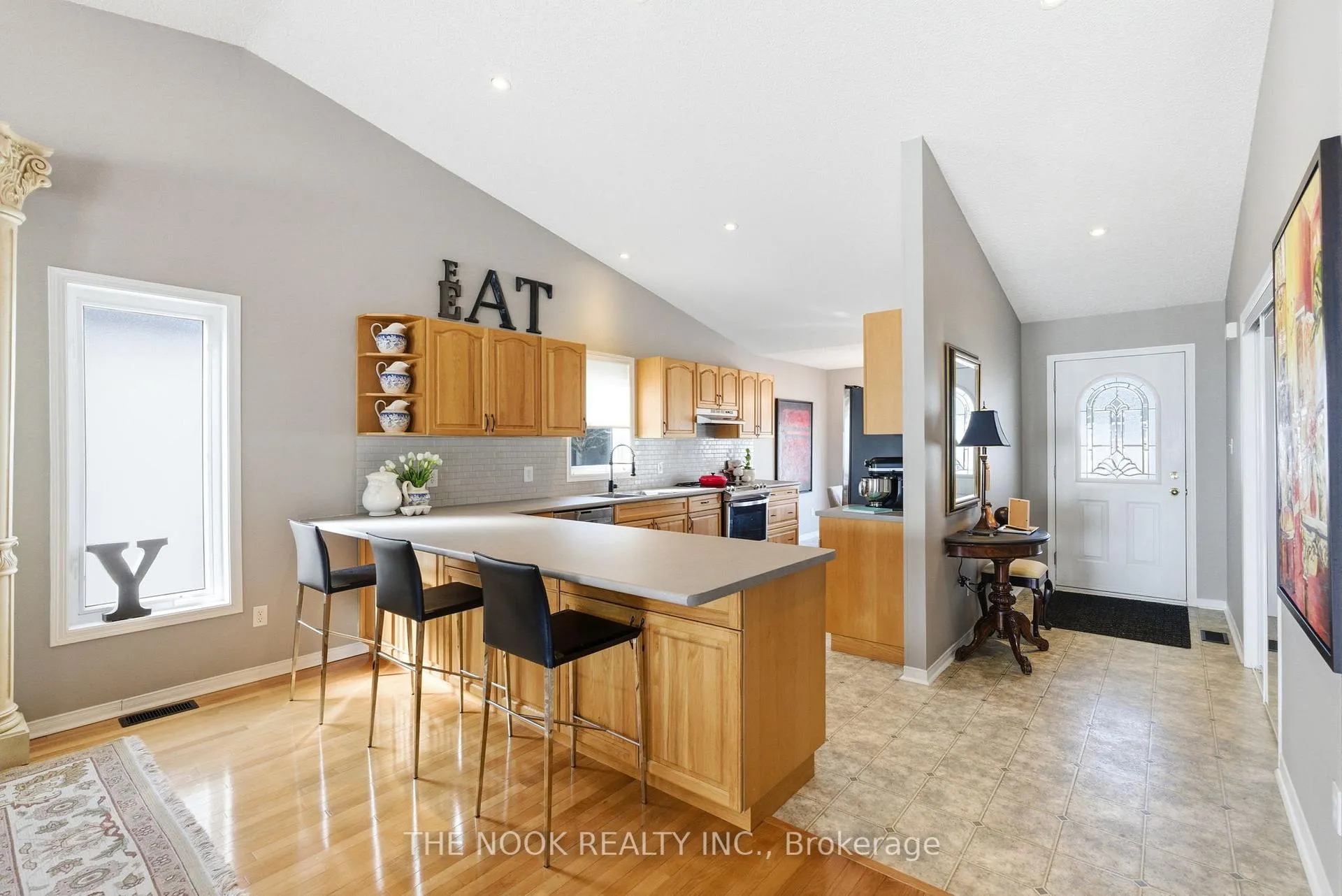 Photo 25 of 3 Birch Tree Lane, Clarington, Bowmanville — HOMEH