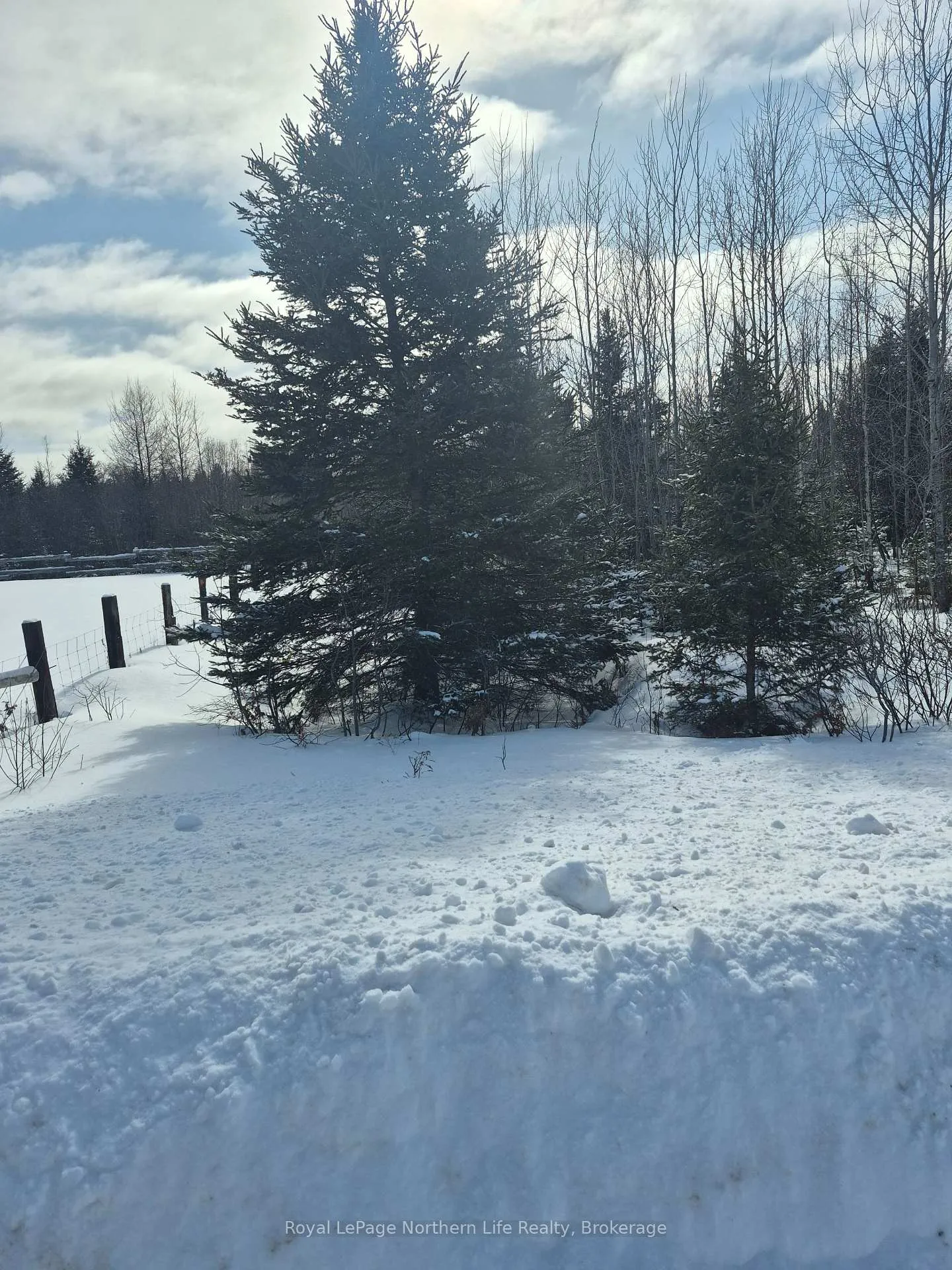 Photo 1 of 406 Cameron Road, Papineau-Cameron, Papineau Cameron — HOMEH