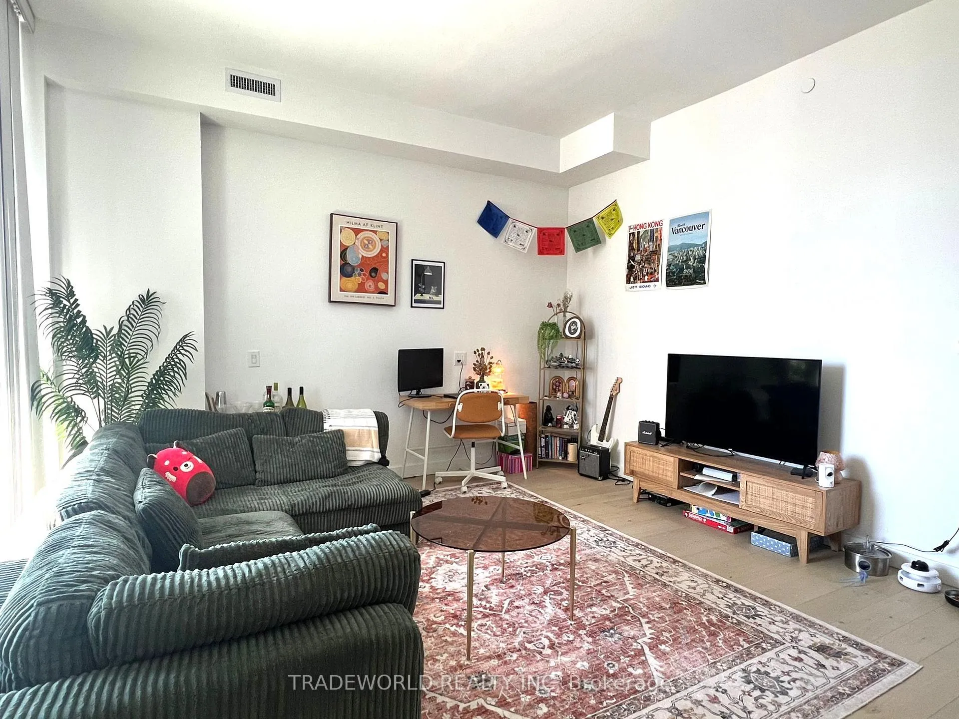 Photo 3 of Unit 2204, 81 Wellesley Street E, Toronto, Church-Yonge Corridor — HOMEH