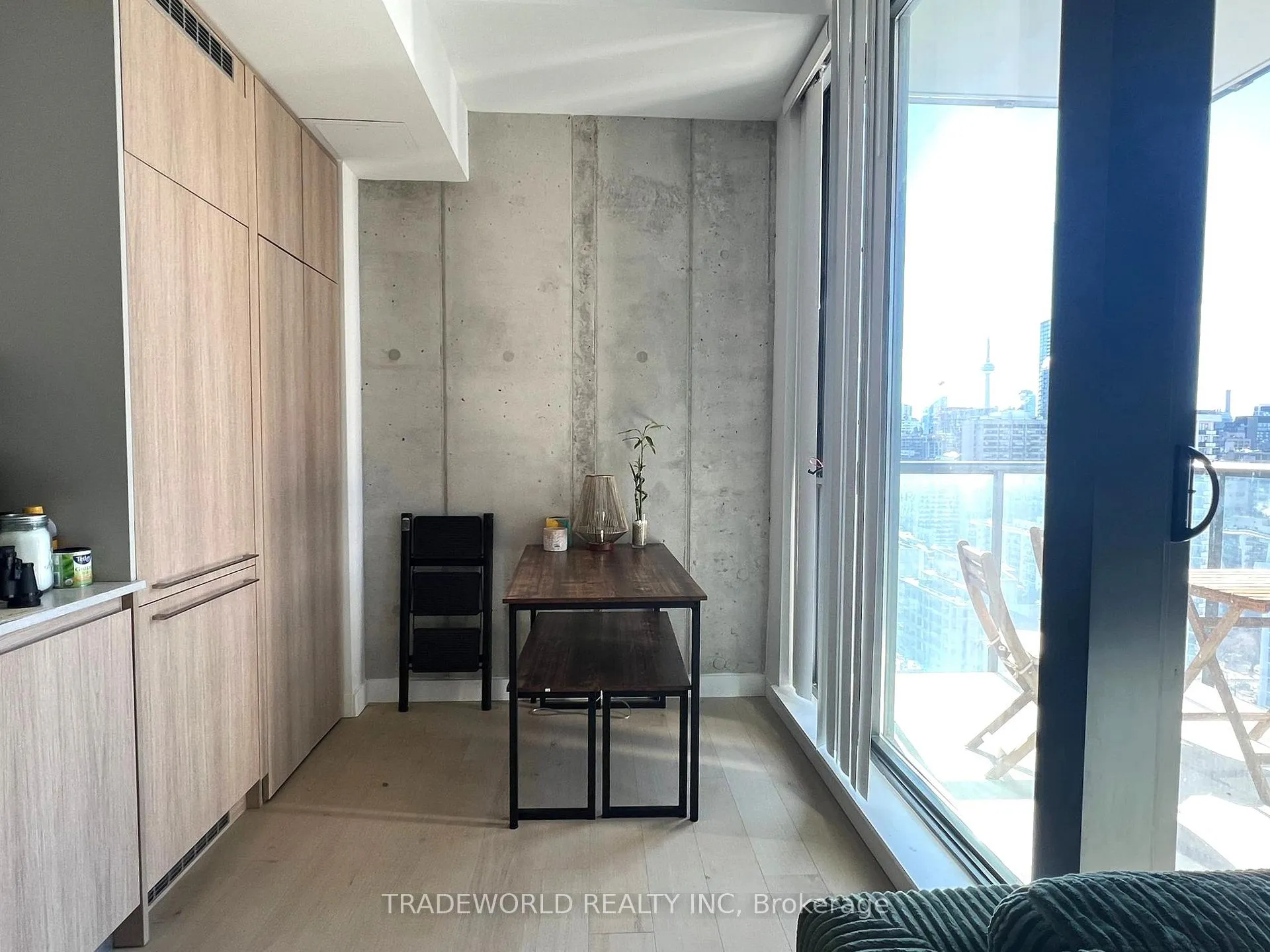 Photo 10 of Unit 2204, 81 Wellesley Street E, Toronto, Church-Yonge Corridor — HOMEH