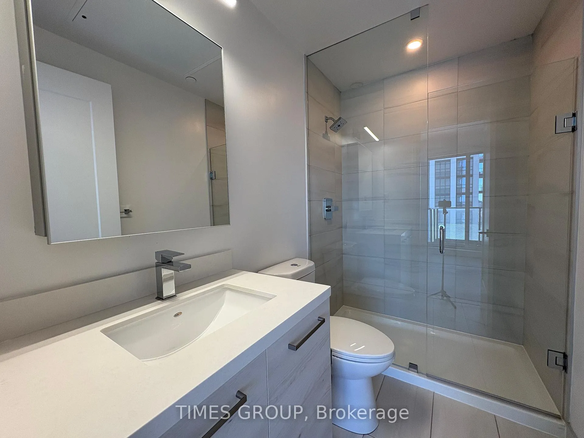 Photo 6 of Unit 1002, 12 Gandhi Lane, Markham, Commerce Valley — HOMEH
