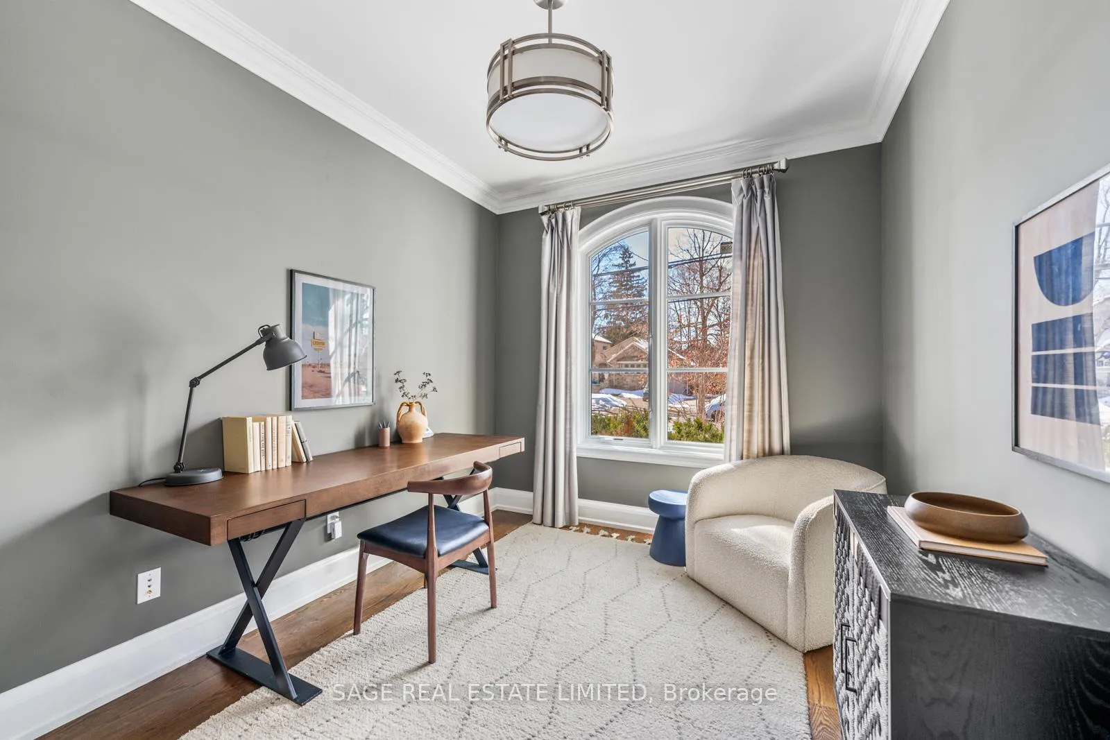 Photo 4 of 925 Royal York Road, Etobicoke, Stonegate-Queensway — HOMEH