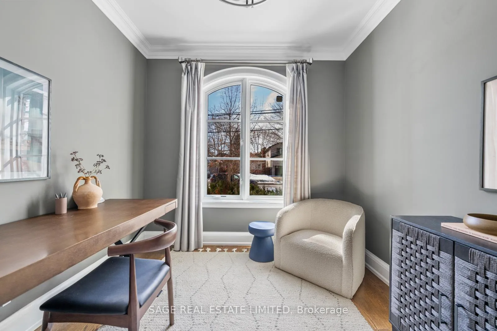 Photo 5 of 925 Royal York Road, Etobicoke, Stonegate-Queensway — HOMEH