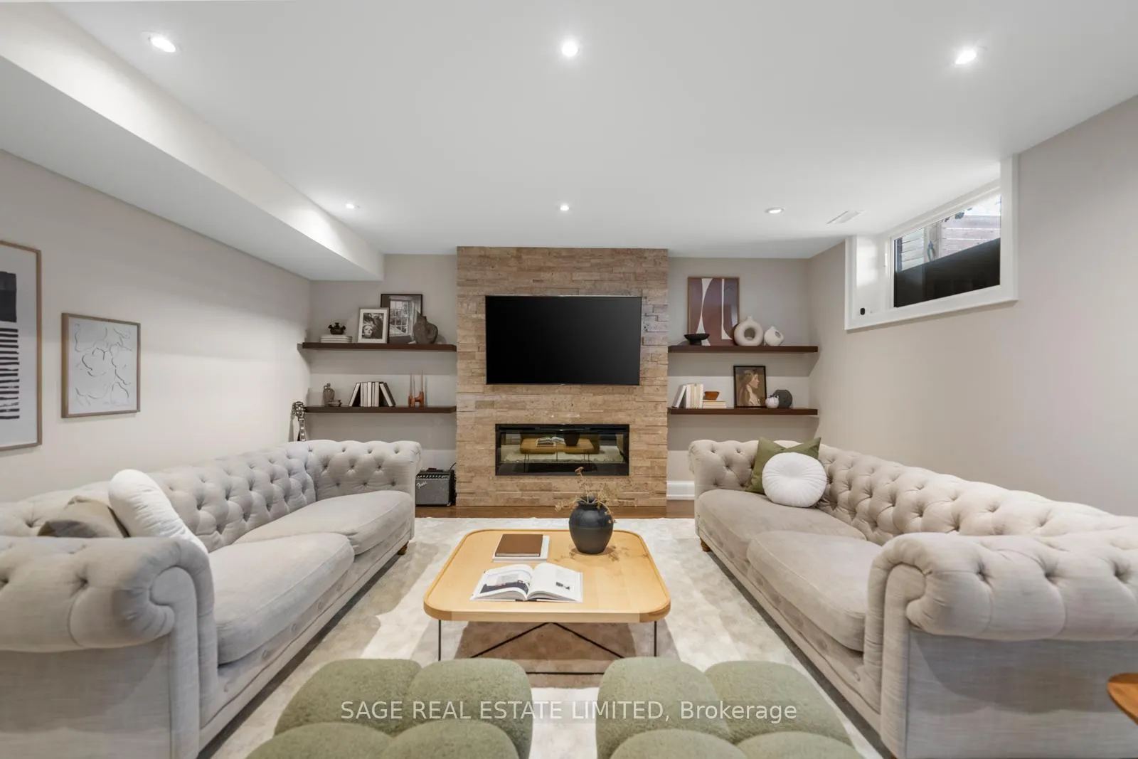 Photo 45 of 925 Royal York Road, Etobicoke, Stonegate-Queensway — HOMEH