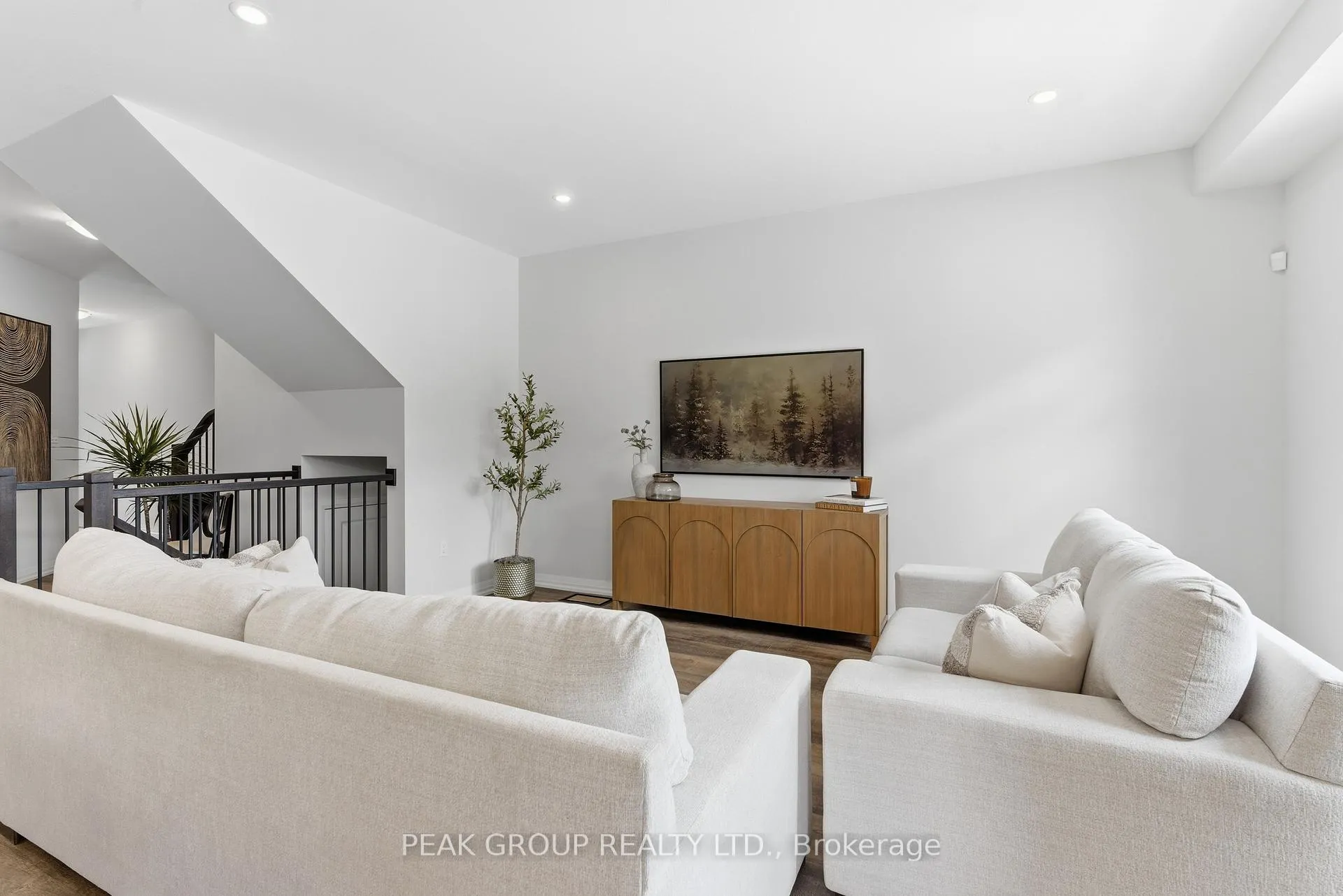 Photo 7 of Unit 83, 4552 Portage Road, Niagara Falls, Cherrywood — HOMEH