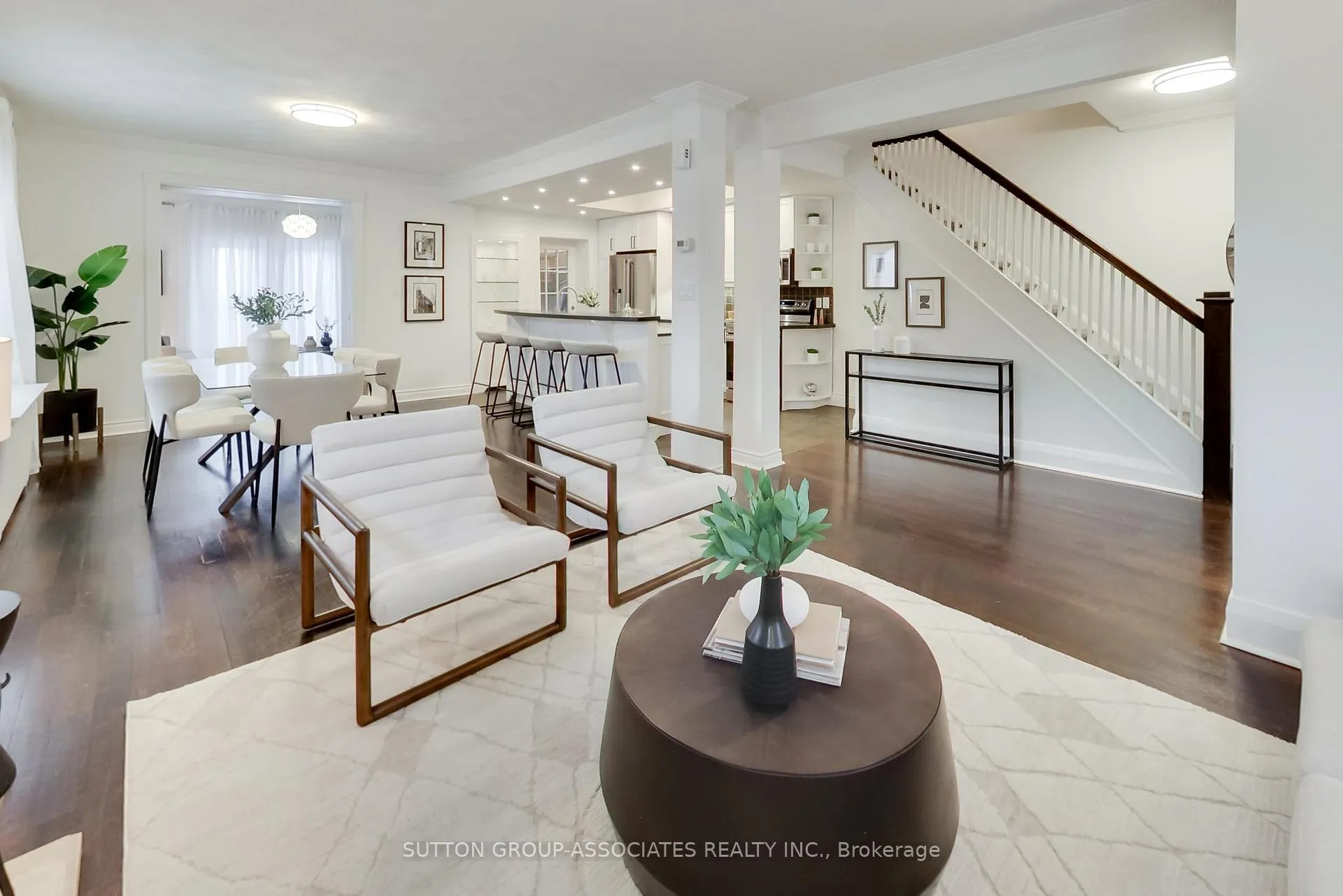 Photo 9 of 116 Maplewood Avenue, Toronto, Humewood-Cedarvale — HOMEH