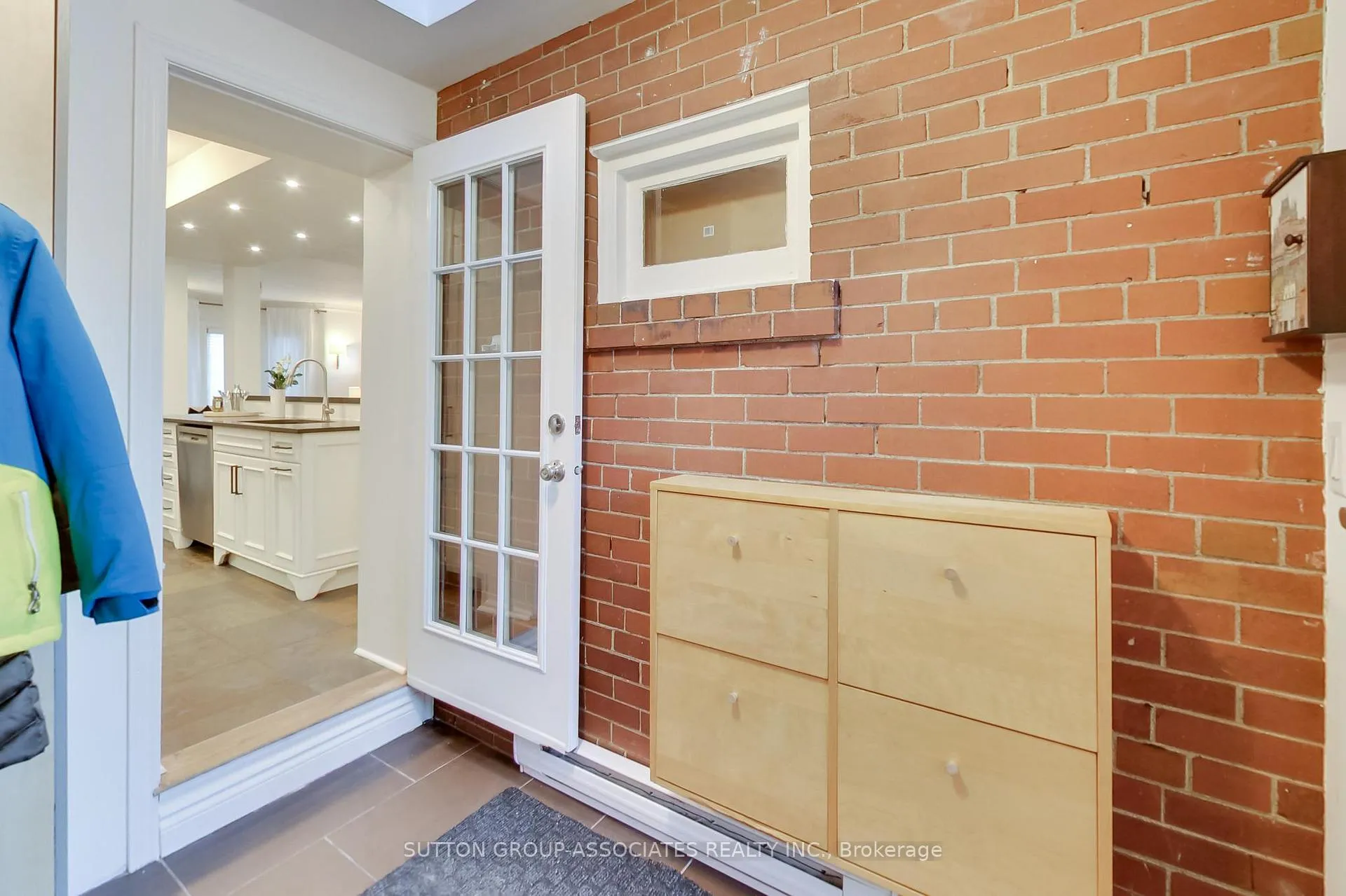 Photo 20 of 116 Maplewood Avenue, Toronto, Humewood-Cedarvale — HOMEH